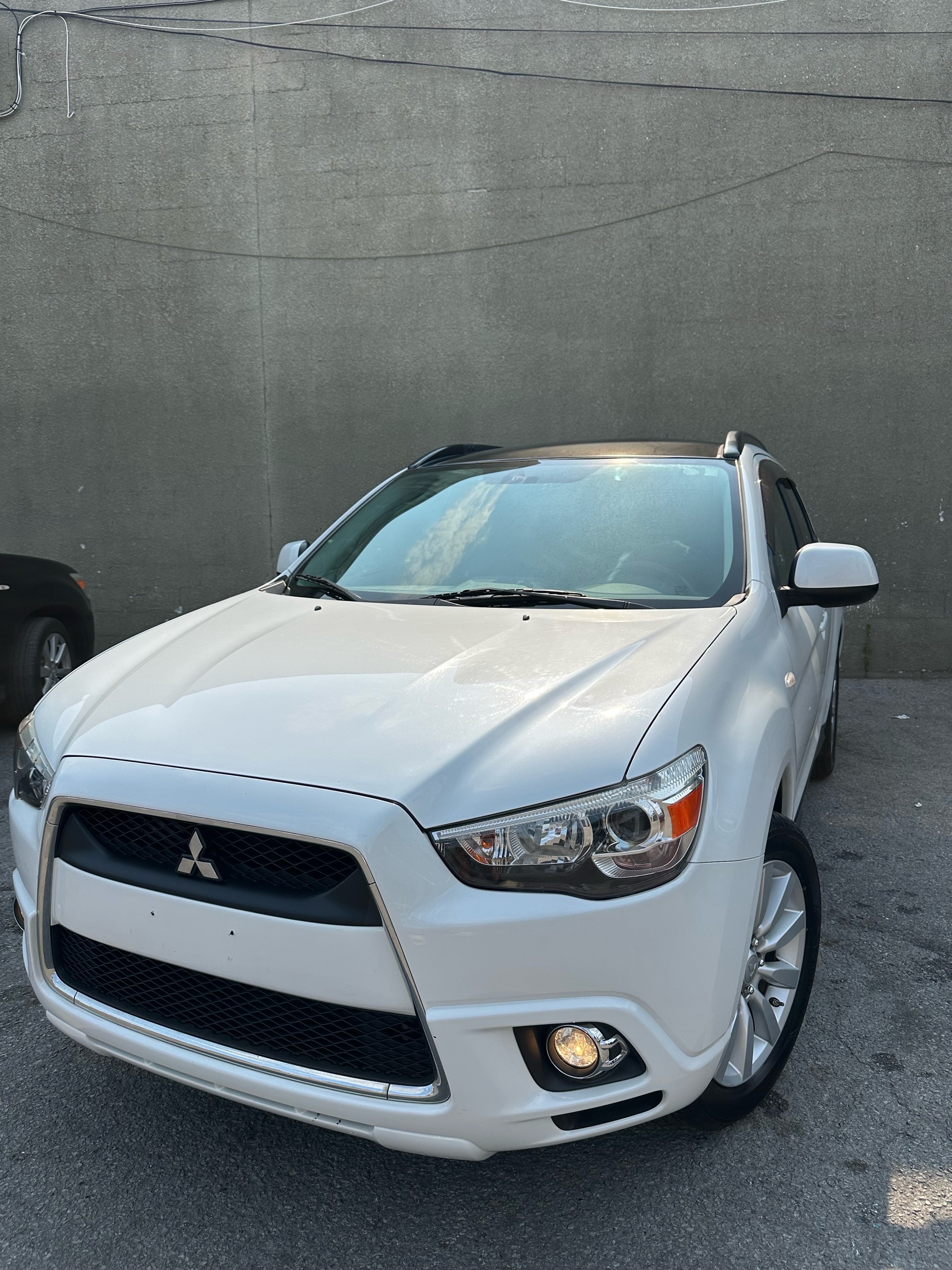 White 2011 Mitsubishi RVR GT 4WD SUV / Crossover Automatic