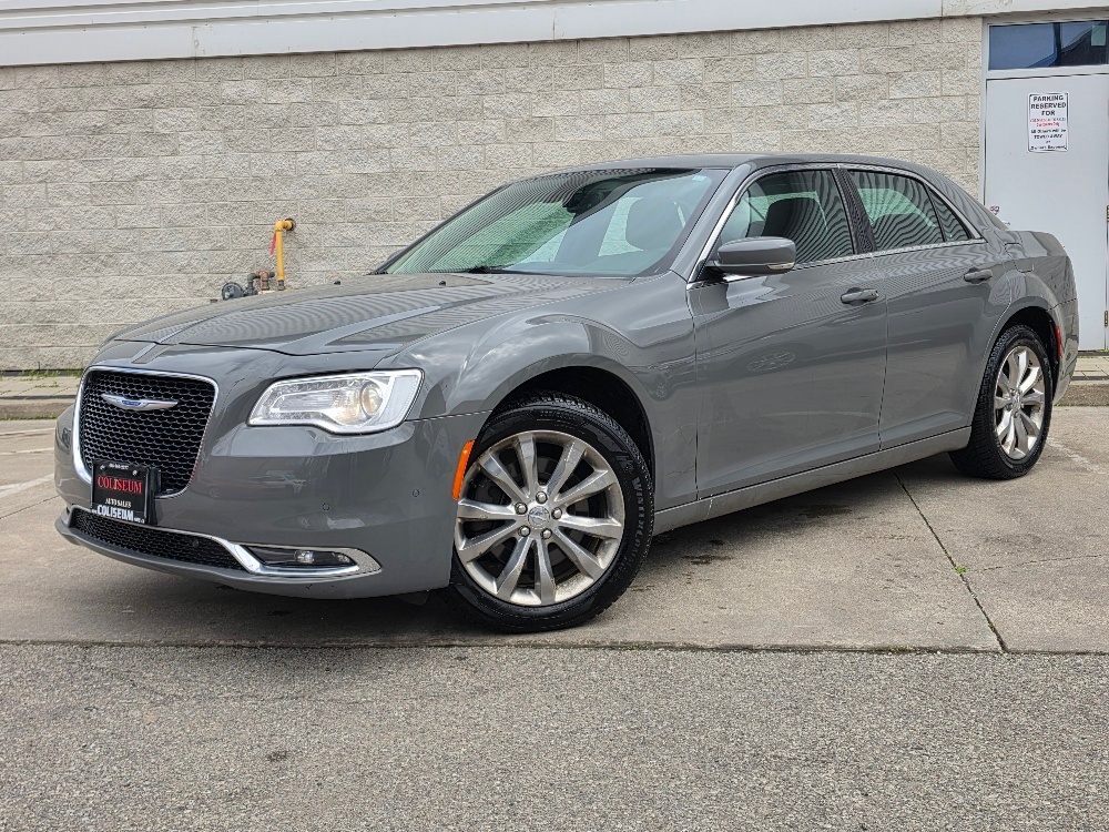 2018 Chrysler 300 Touring AWD
