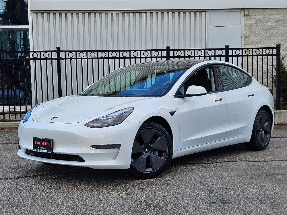 2022 Tesla Model 3 Long Range AWD