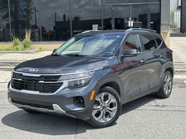 Gray 2024 Kia Seltos SUV / Crossover Automatic