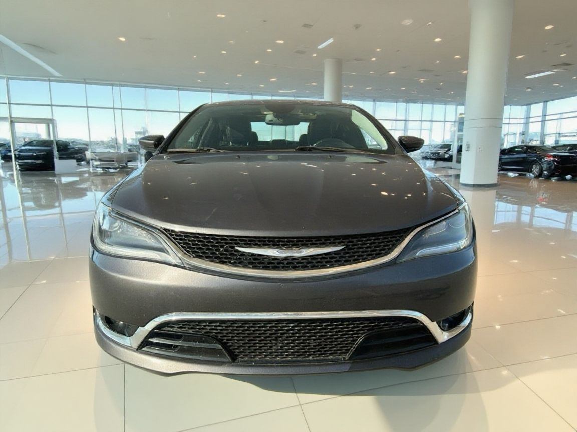 Gray 2015 Chrysler 200 C Sedan FWD Sedan Front-Wheel Drive Automatic
