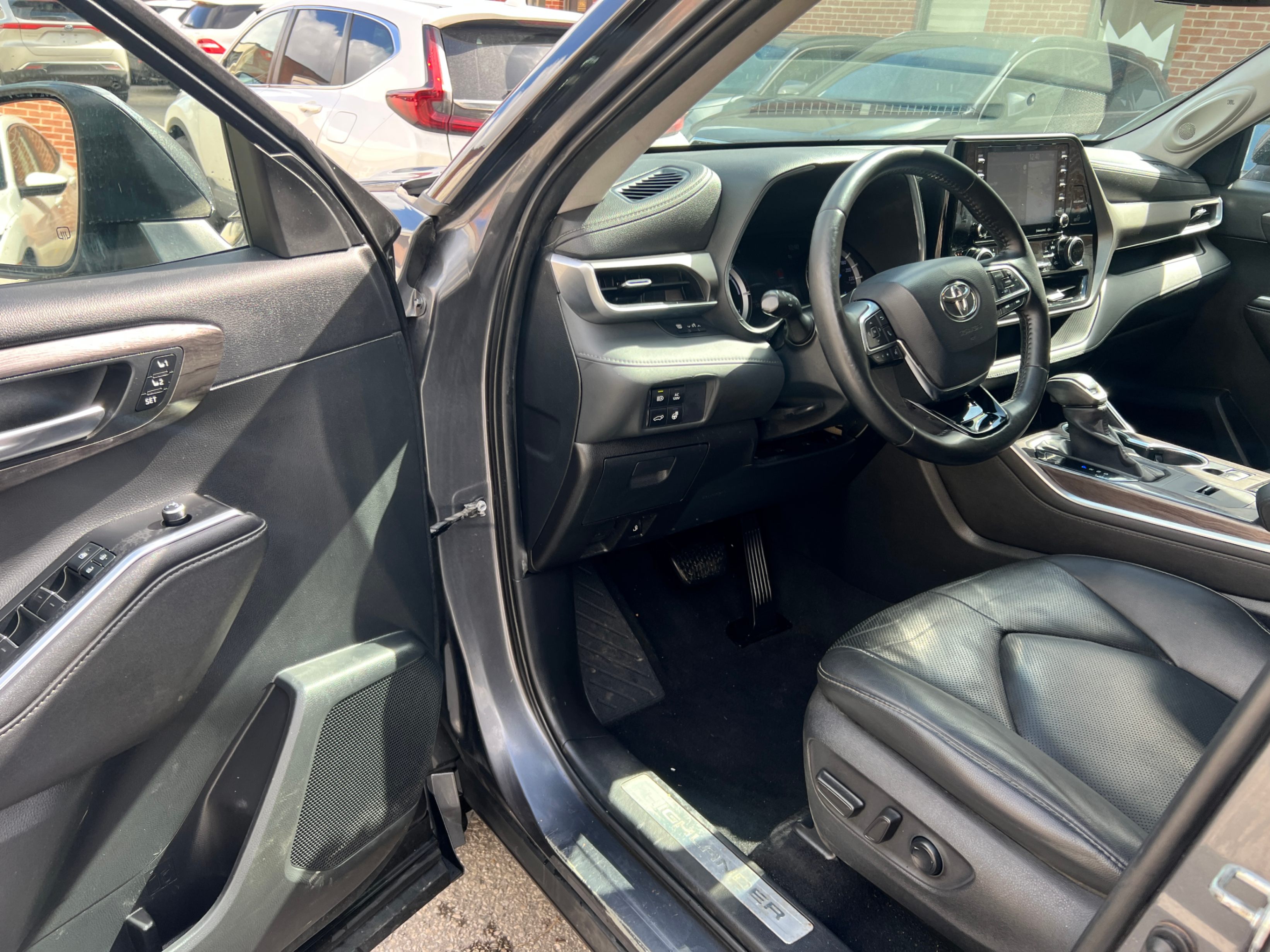 /crownautomobile/2020-Toyota-Highlander-5922108295060873.jpg