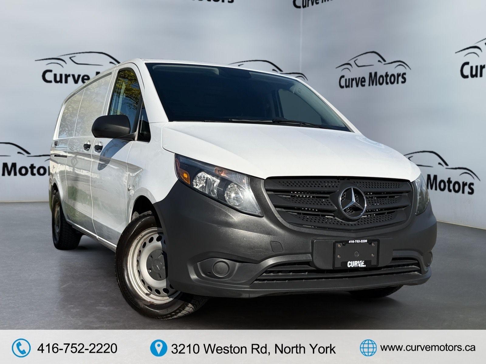 White 2021 Mercedes-Benz Metris Passenger RWD Van Rear-Wheel Drive Automatic