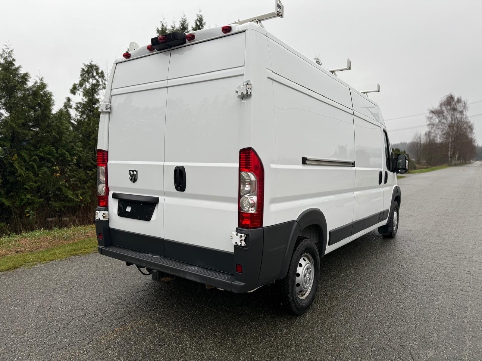 RAM ProMaster 3500 159 High Roof Cargo Van 2018