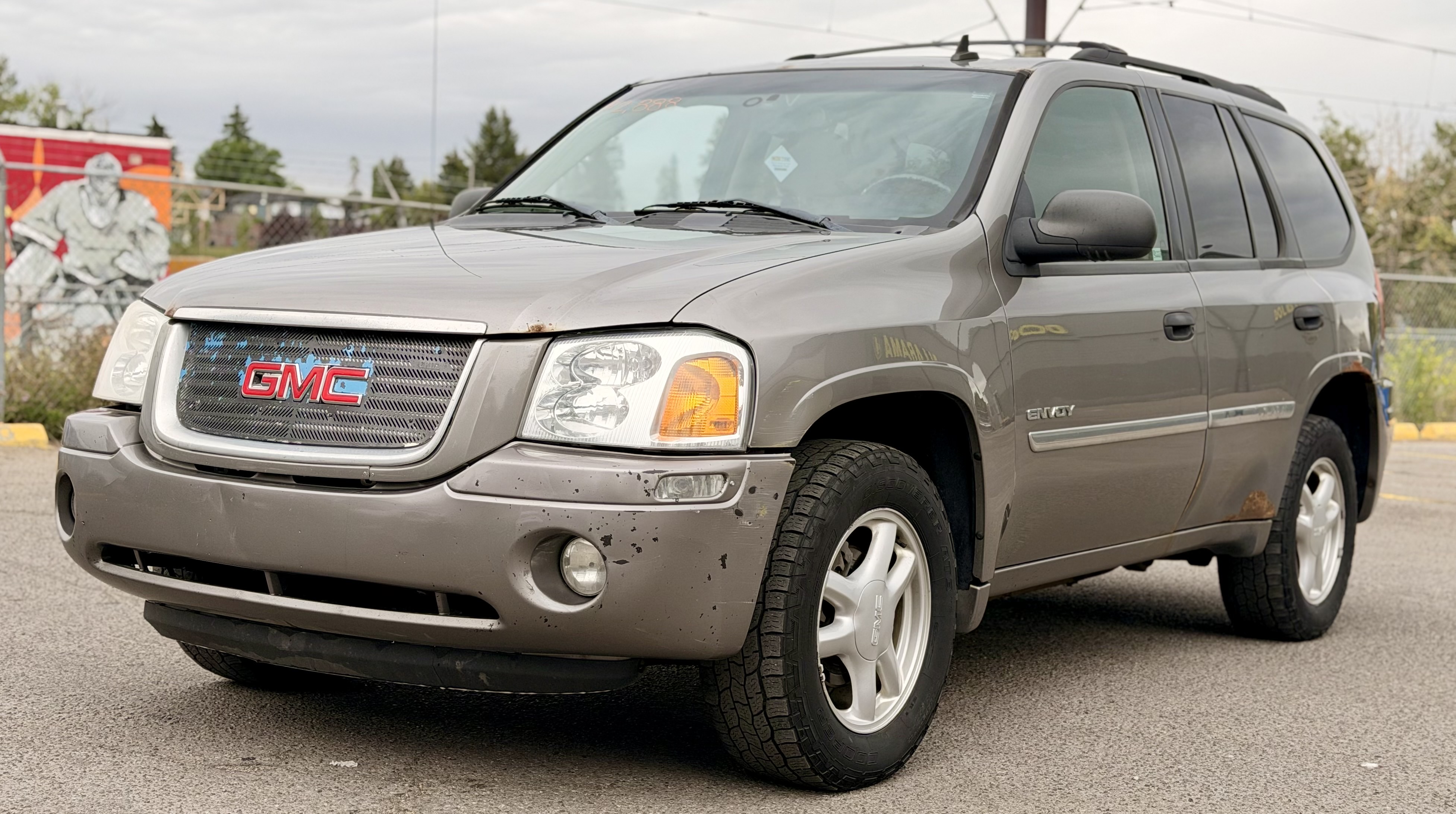 Metallic Bronze 2006 GMC Envoy SUV / Crossover Four-Wheel Drive Automatic