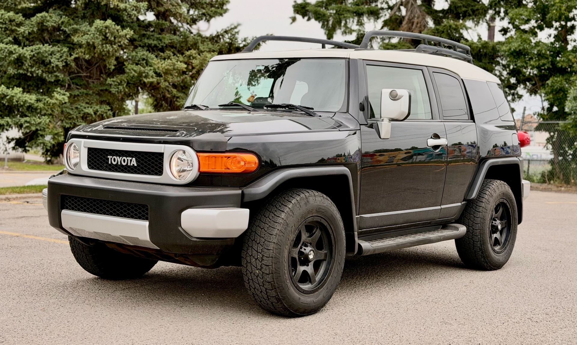 Black 2007 Toyota FJ Cruiser SUV / Crossover Four-Wheel Drive Automatic