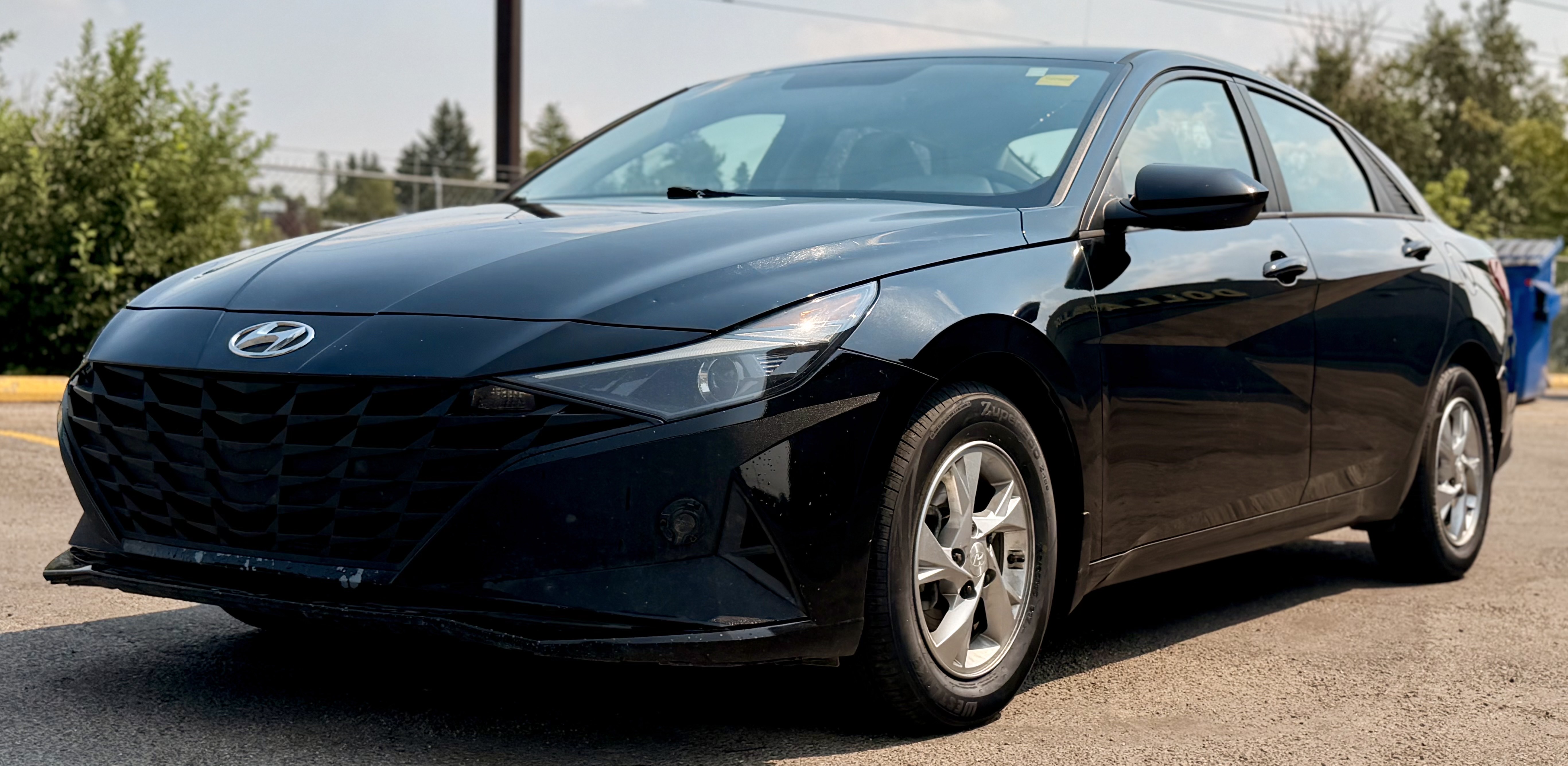 Black 2022 Hyundai Elantra Sedan Manual