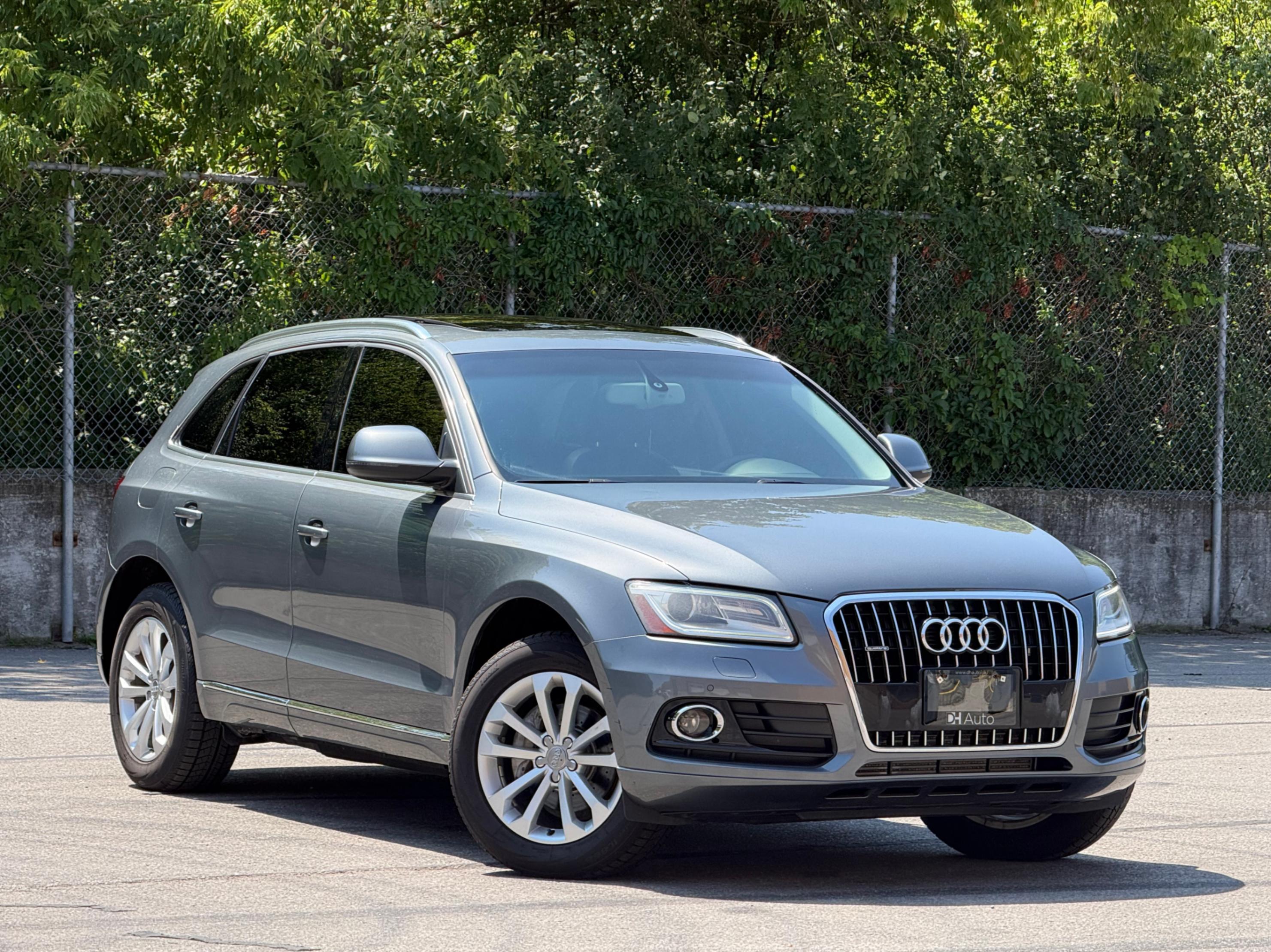 Gray 2014 Audi Q5 SUV / Crossover Automatic