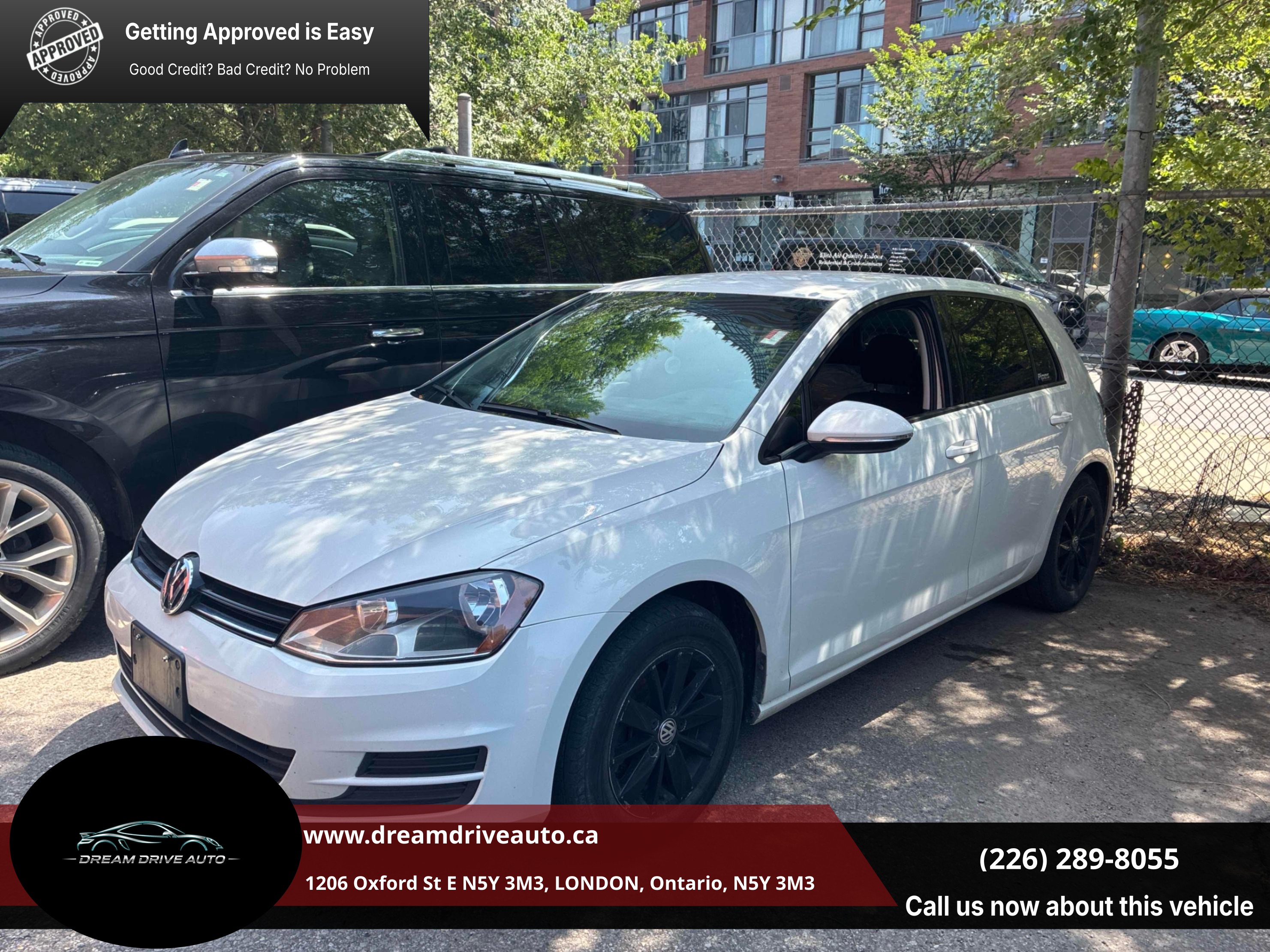 White 2017 Volkswagen Golf Hatchback Automatic