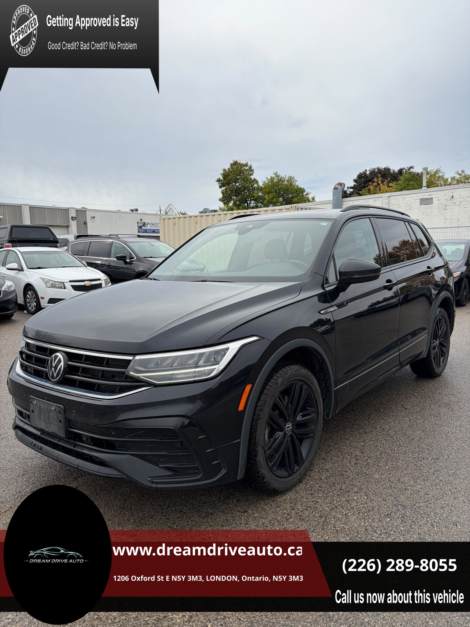 Black 2022 Volkswagen Tiguan SUV / Crossover Automatic