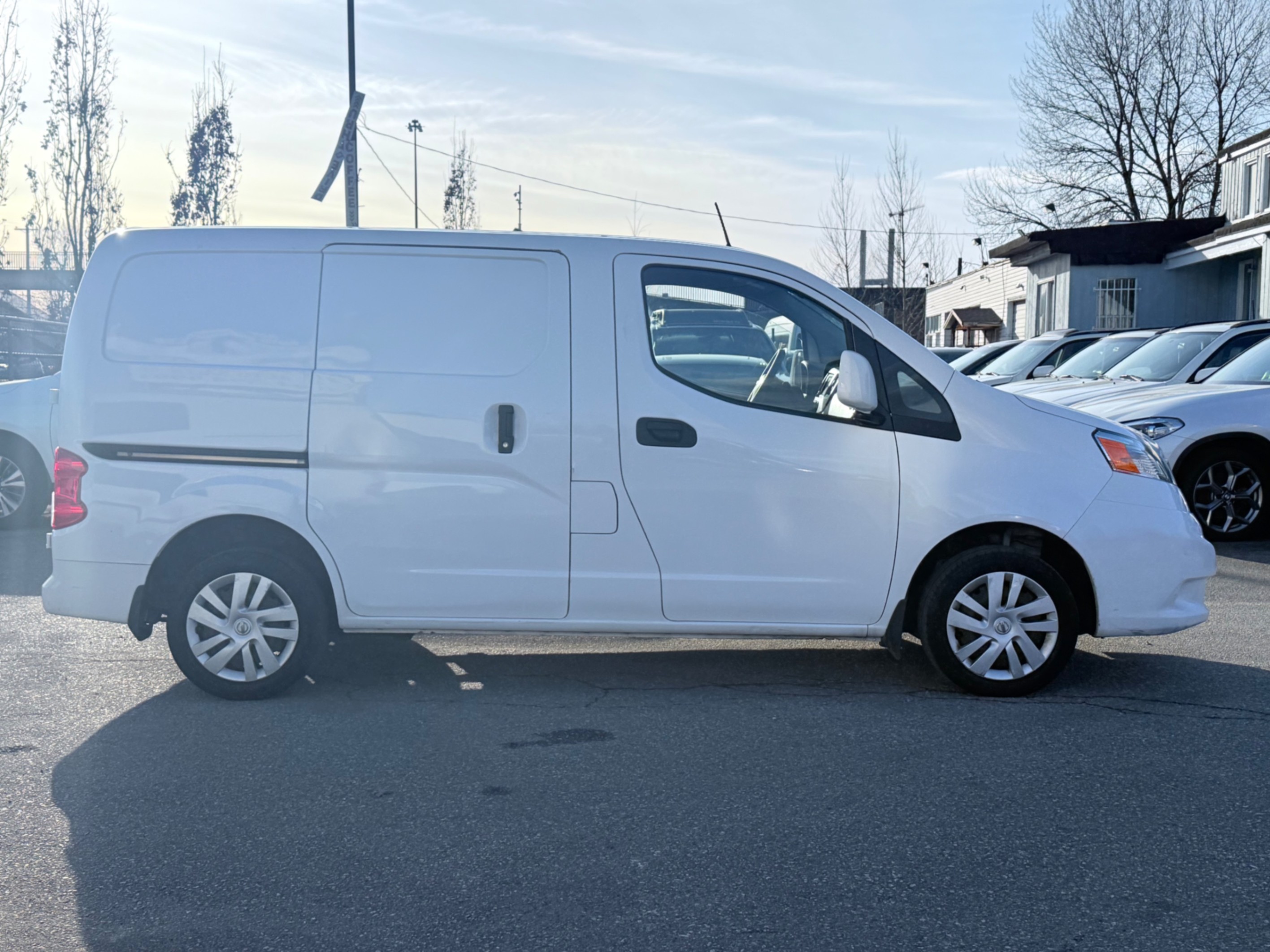 White 2021 Nissan NV200 Van Front-Wheel Drive Automatic