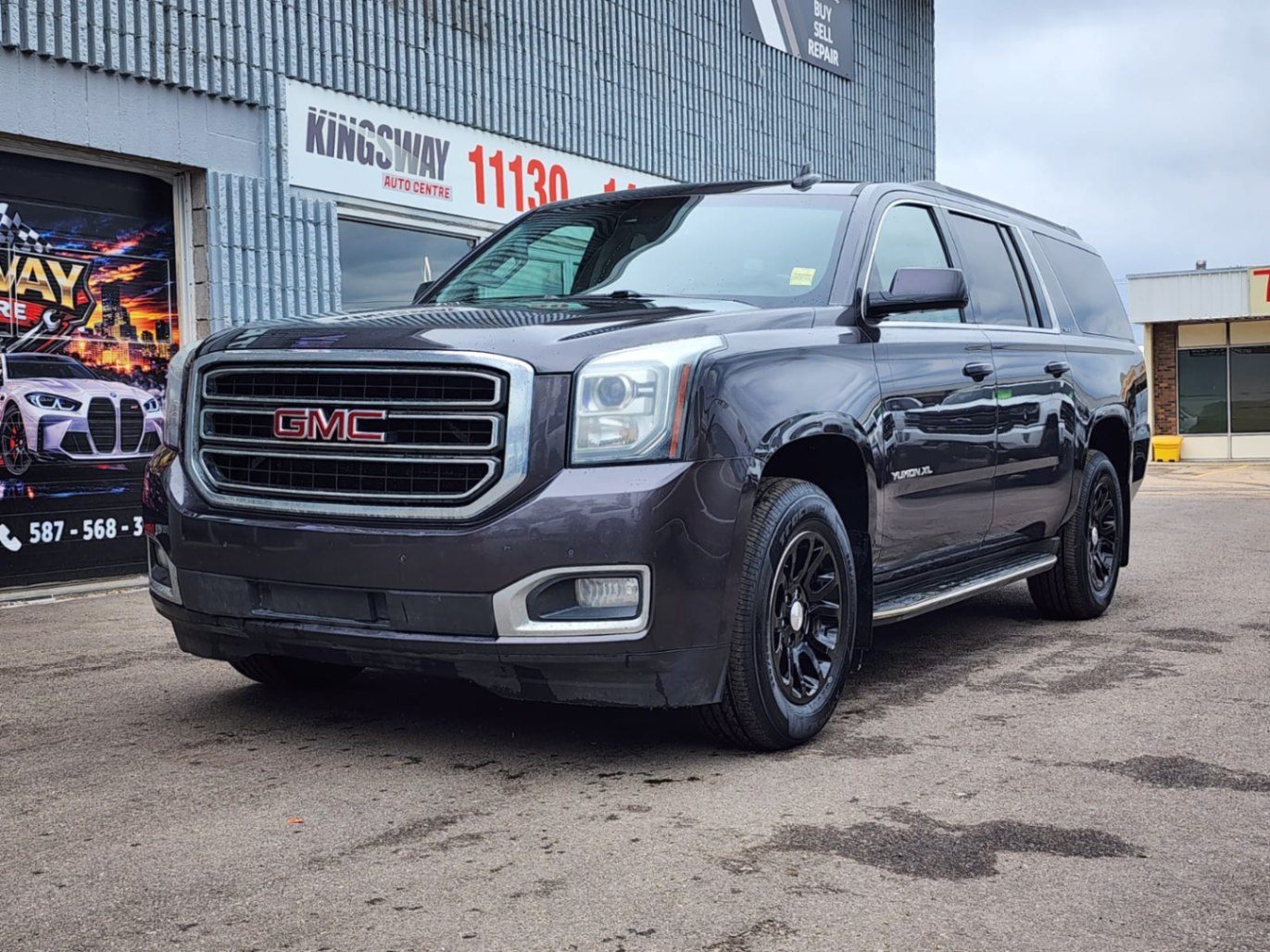 Gray 2015 GMC Yukon XL SUV / Crossover Four-Wheel Drive Automatic