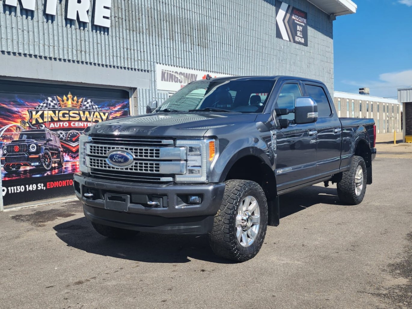 Gray 2019 Ford F-350 Super Duty Pickup Truck Four-Wheel Drive Automatic