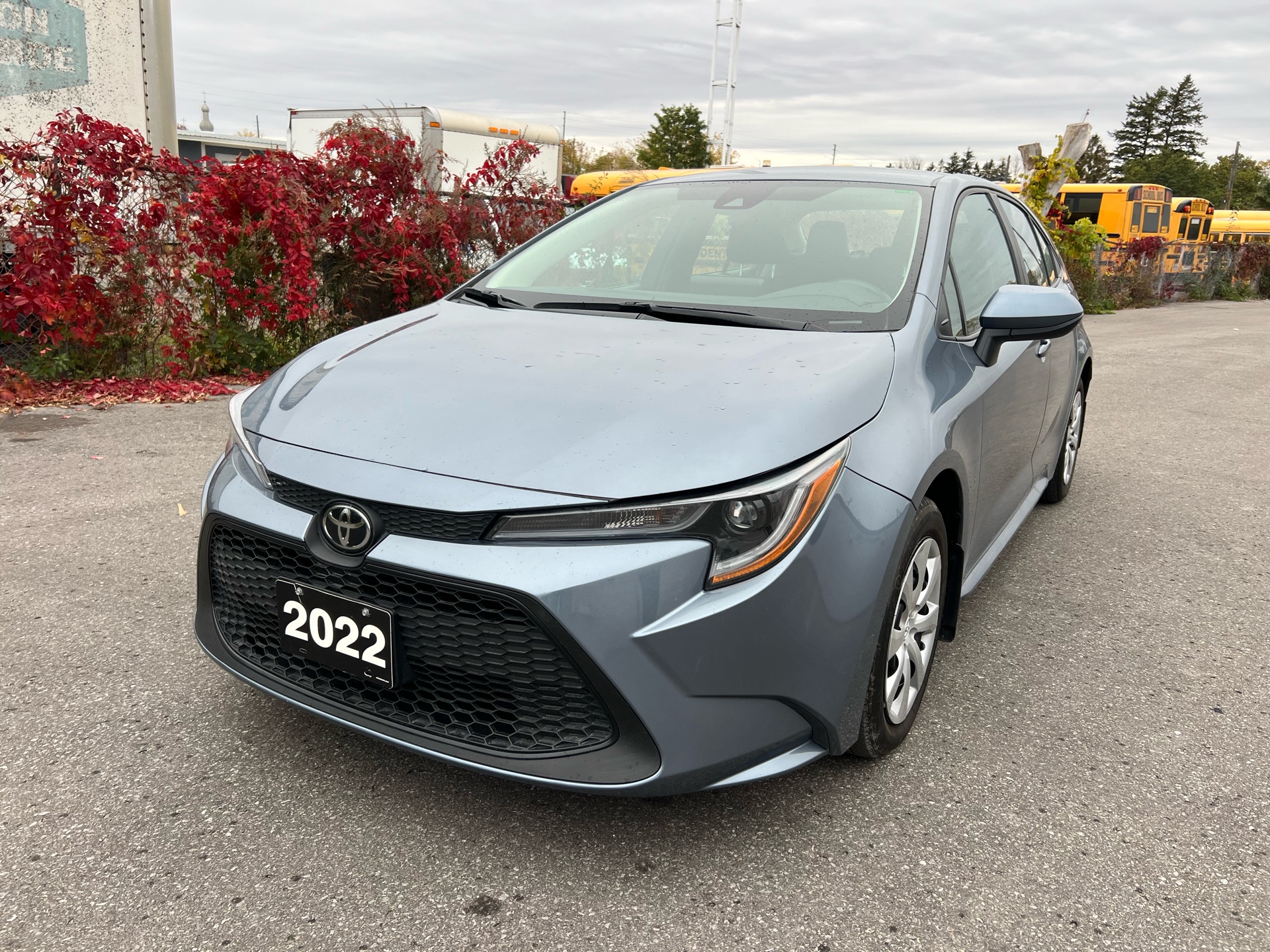 2022 Toyota Corolla LE FWD