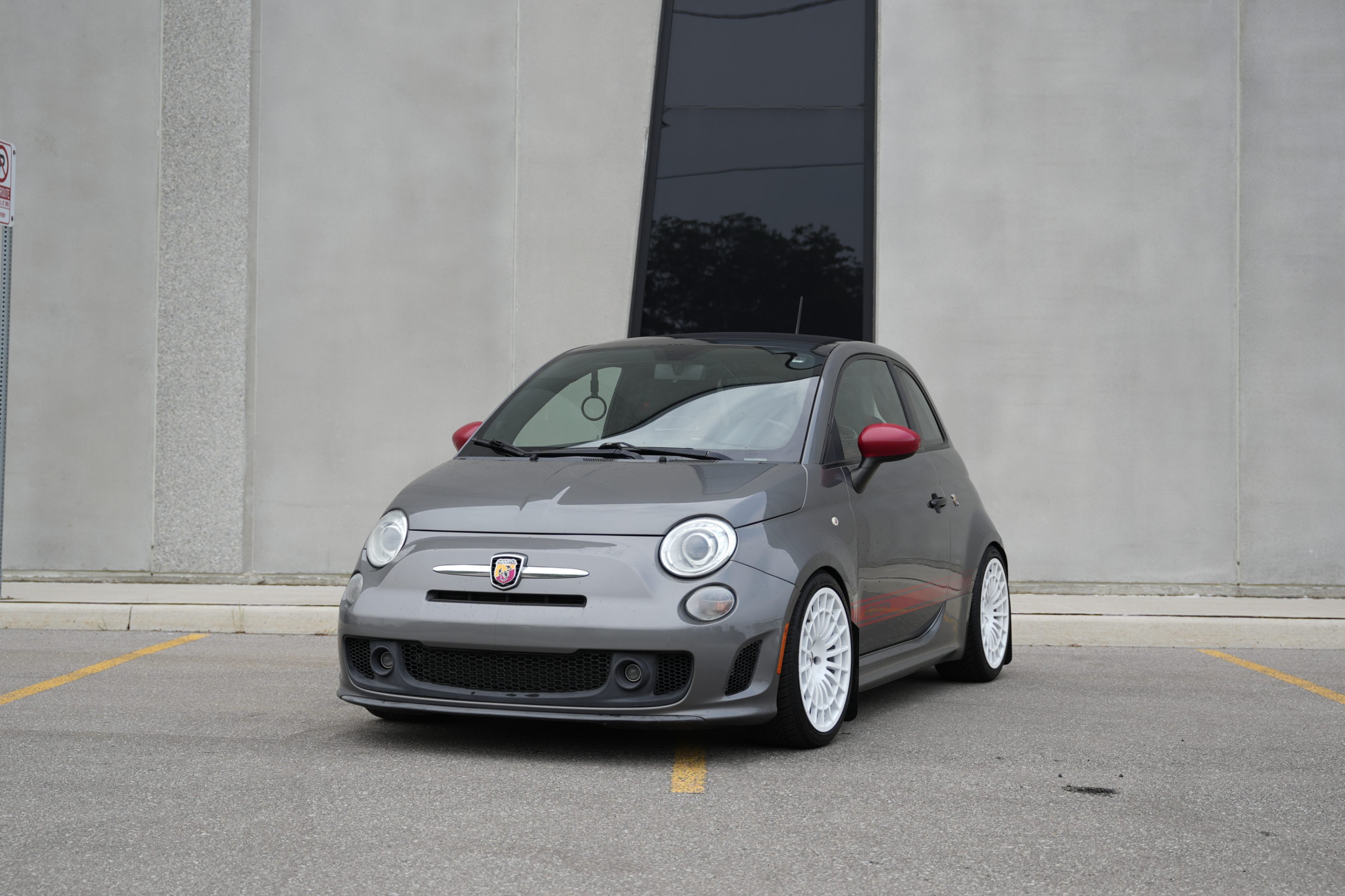 2012 Fiat 500 2dr HB Abarth|NO ACCIDENTS|SPEED MANUAL|RED LTHR INTERIOR