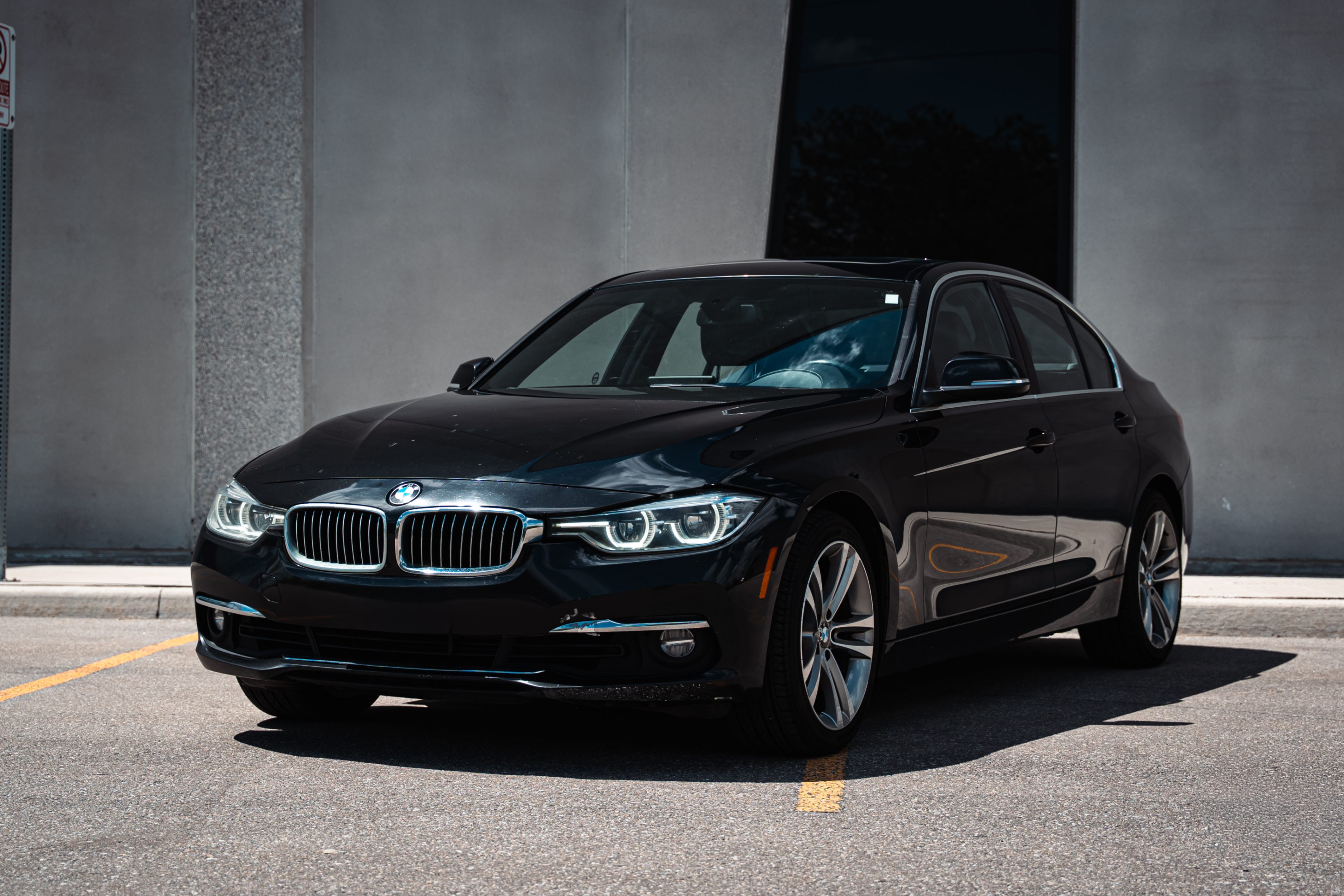 2016 BMW 3-Series 328i xDrive|NAV|NO ACCIDENTS|LOW KM'S|SUNROOF|LEATHER|HTD SEATS|BT
