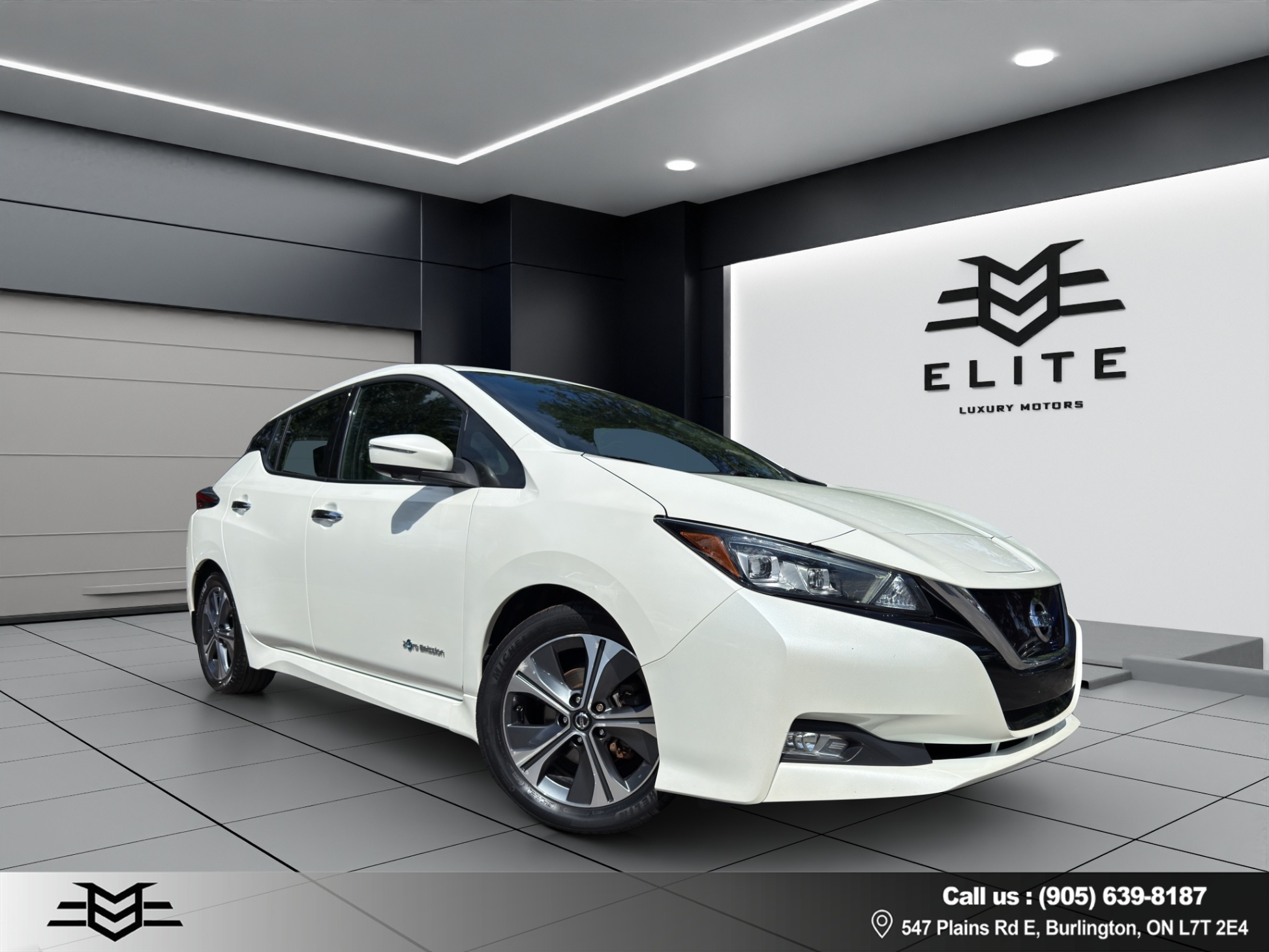 White 2018 Nissan LEAF Hatchback Front-Wheel Drive Automatic