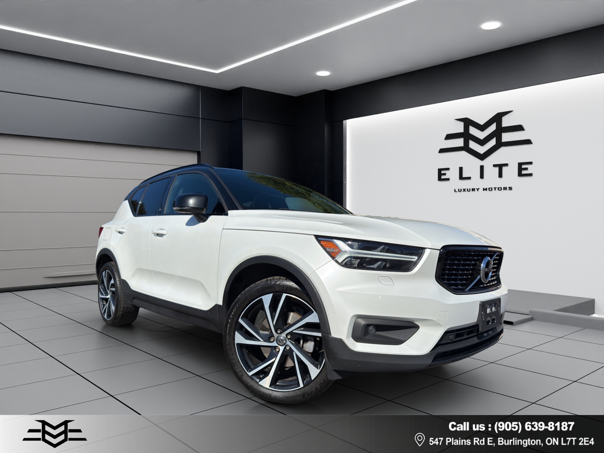 White 2020 Volvo XC40 SUV / Crossover All-Wheel Drive Automatic