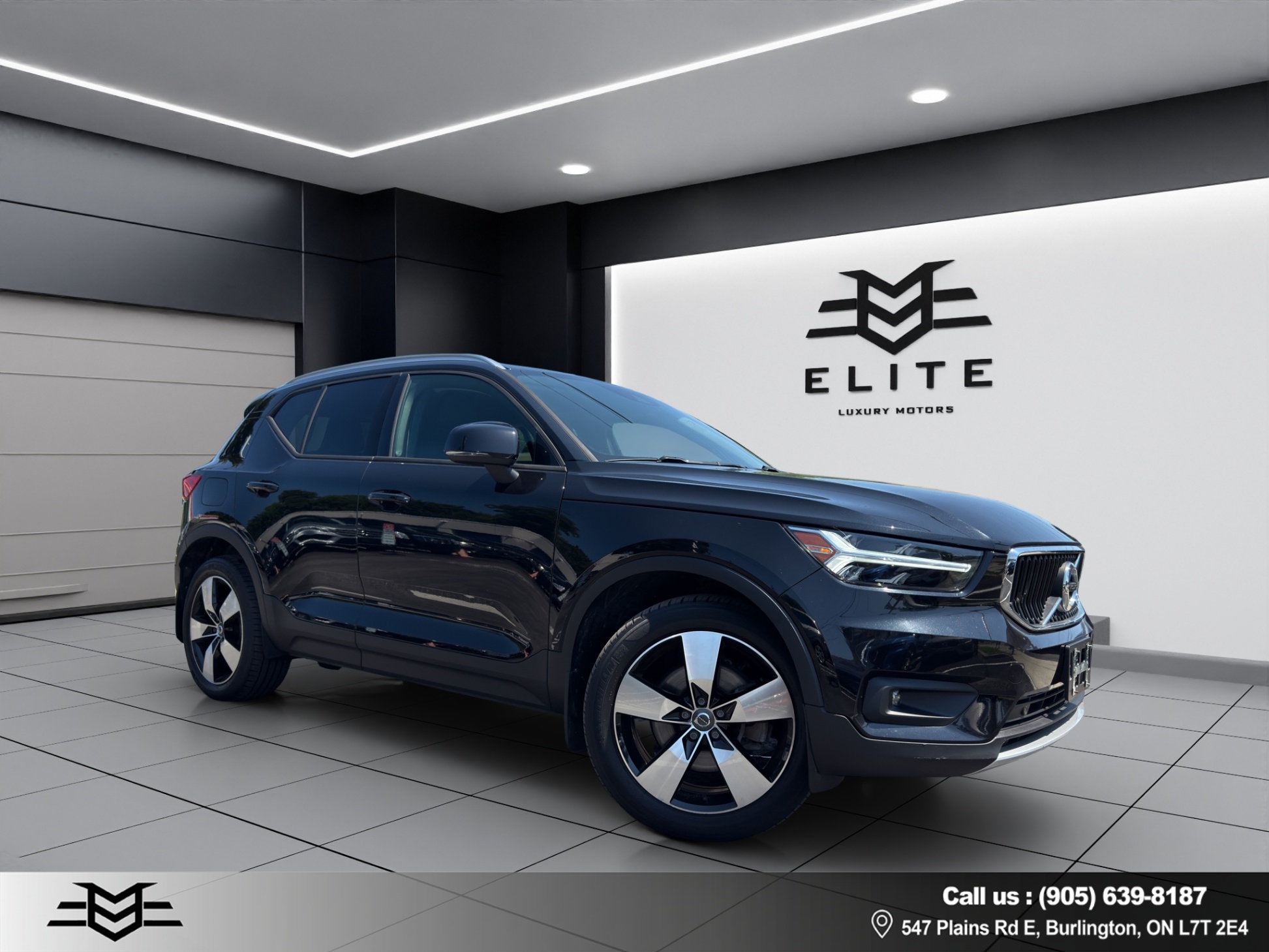2020 Volvo XC40 T4 Momentum AWD