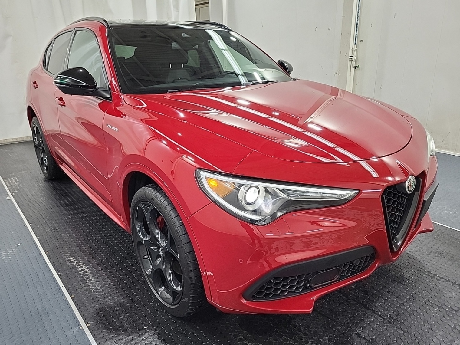 2022 Alfa Romeo Stelvio