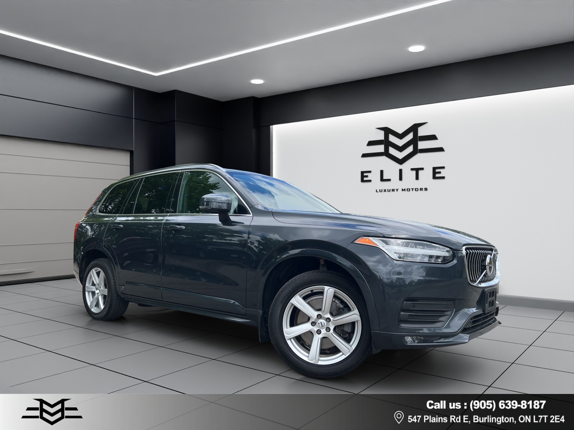 Gray 2022 Volvo XC90 T6 Momentum 7-Passenger AWD SUV / Crossover All-Wheel Drive Automatic