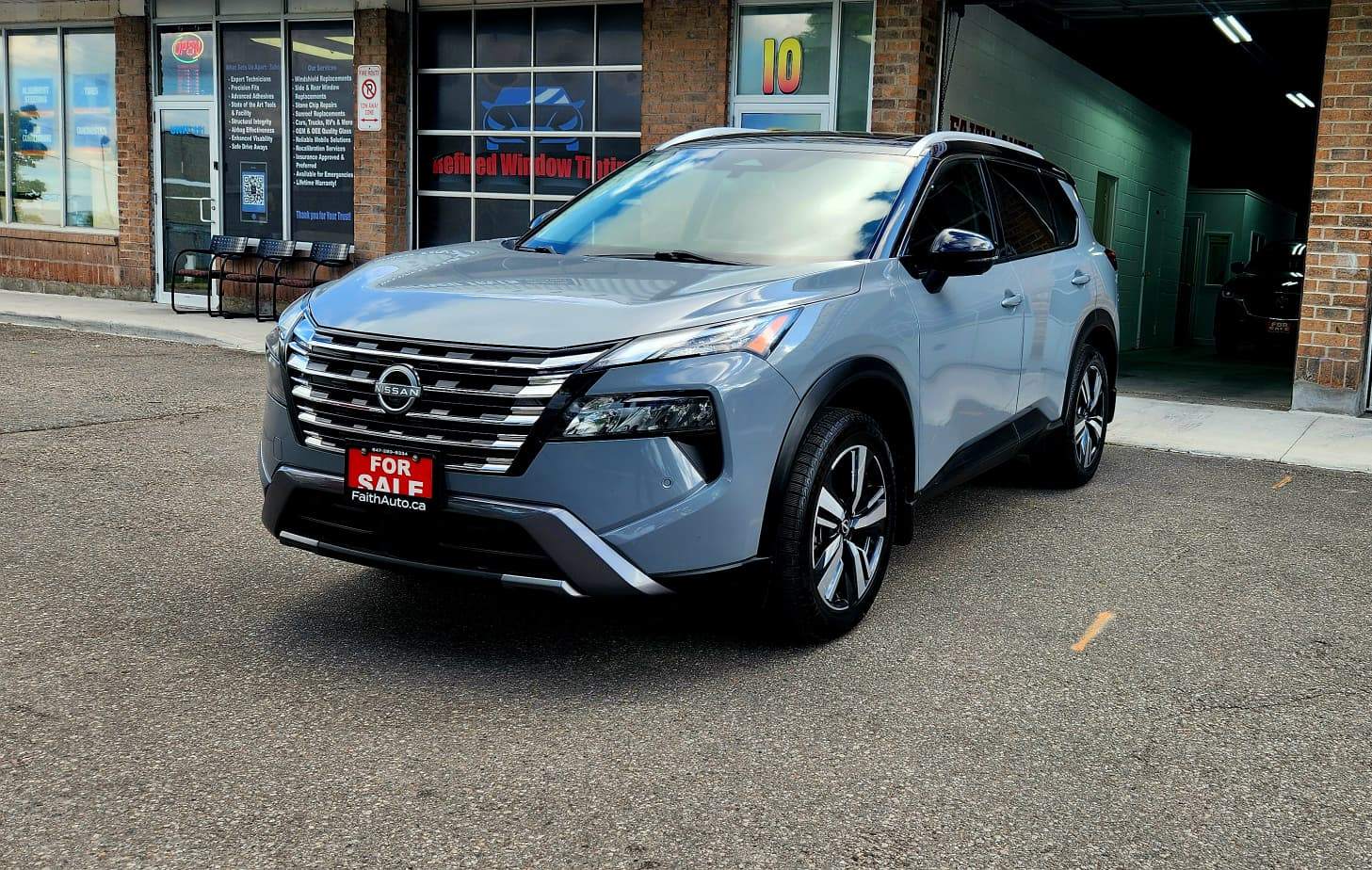 Gray 2024 Nissan Rogue SL AWD SUV / Crossover All-Wheel Drive Automatic