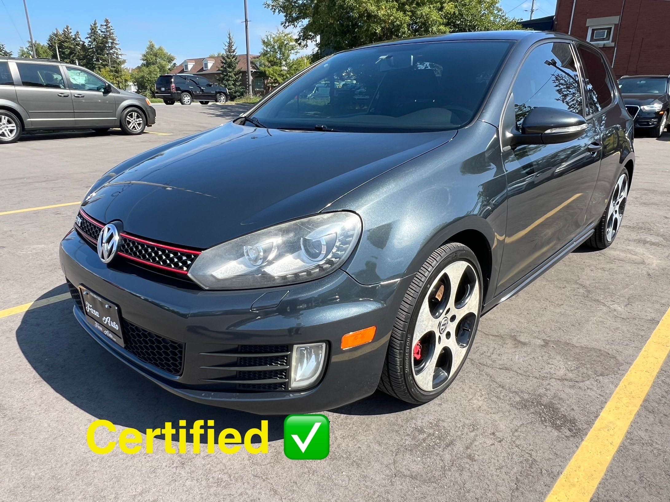 2012 Volkswagen Golf GTI 2.0T 2-Door FWD with Sunroof and Navigation