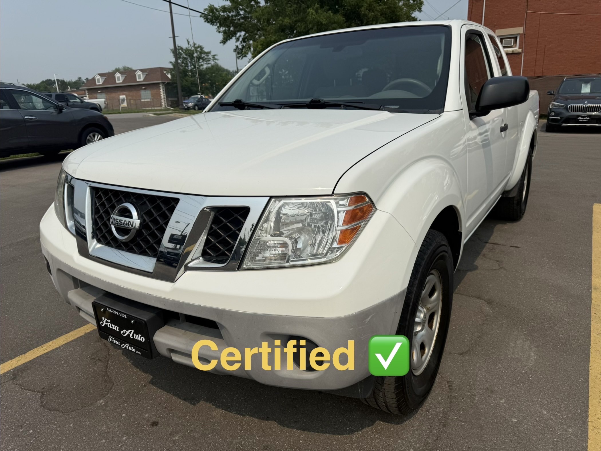 White 2014 Nissan Frontier Pickup Truck 4X2 Automatic