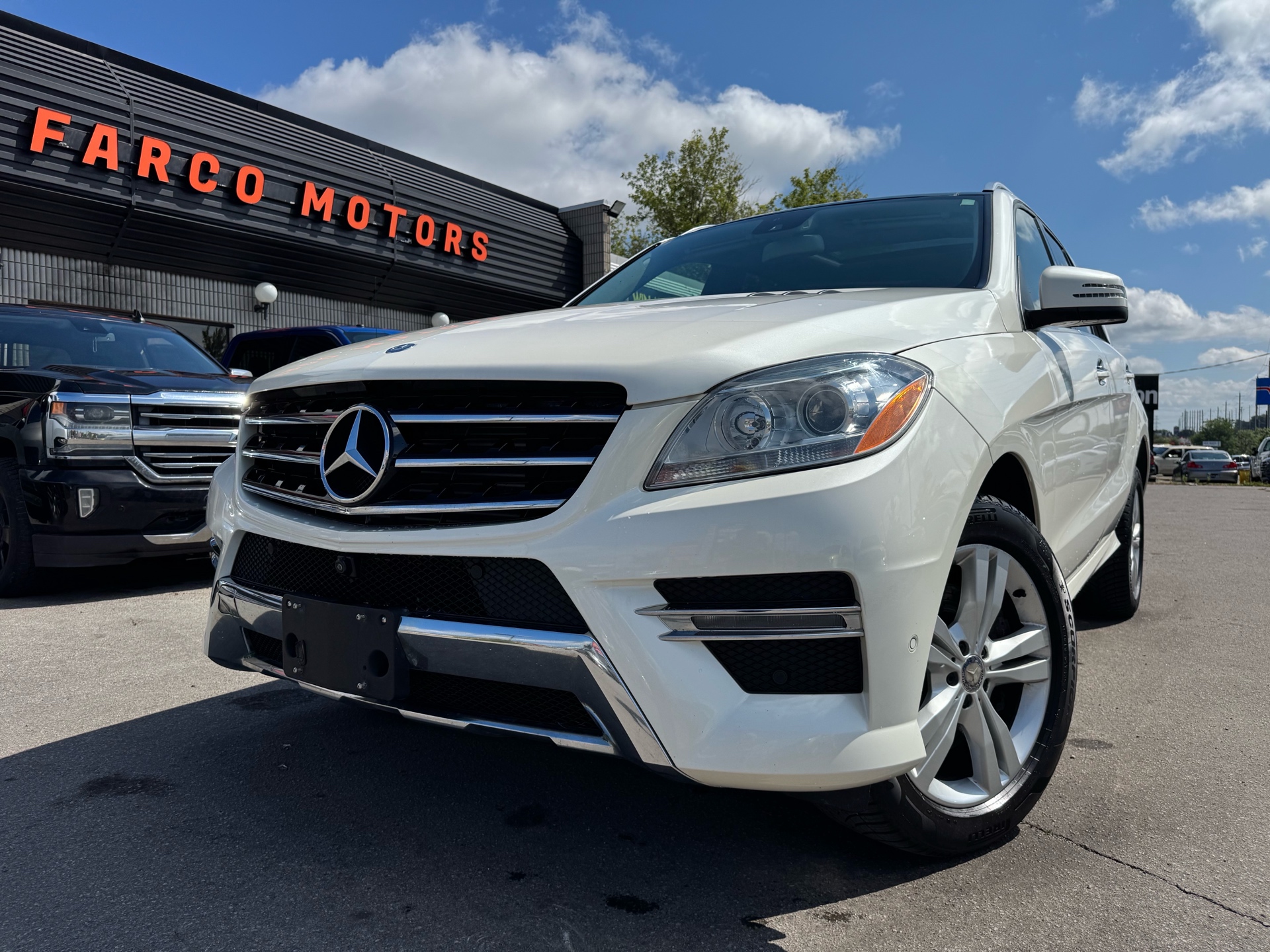 White 2014 Mercedes-Benz M-Class SUV / Crossover All-Wheel Drive Automatic