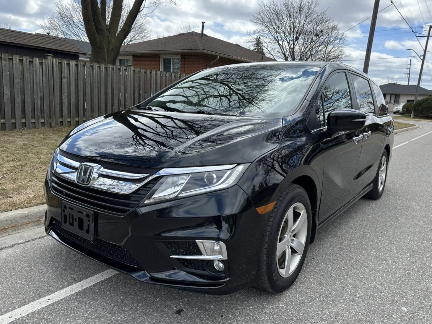 Honda Odyssey EX-L FWD with RES