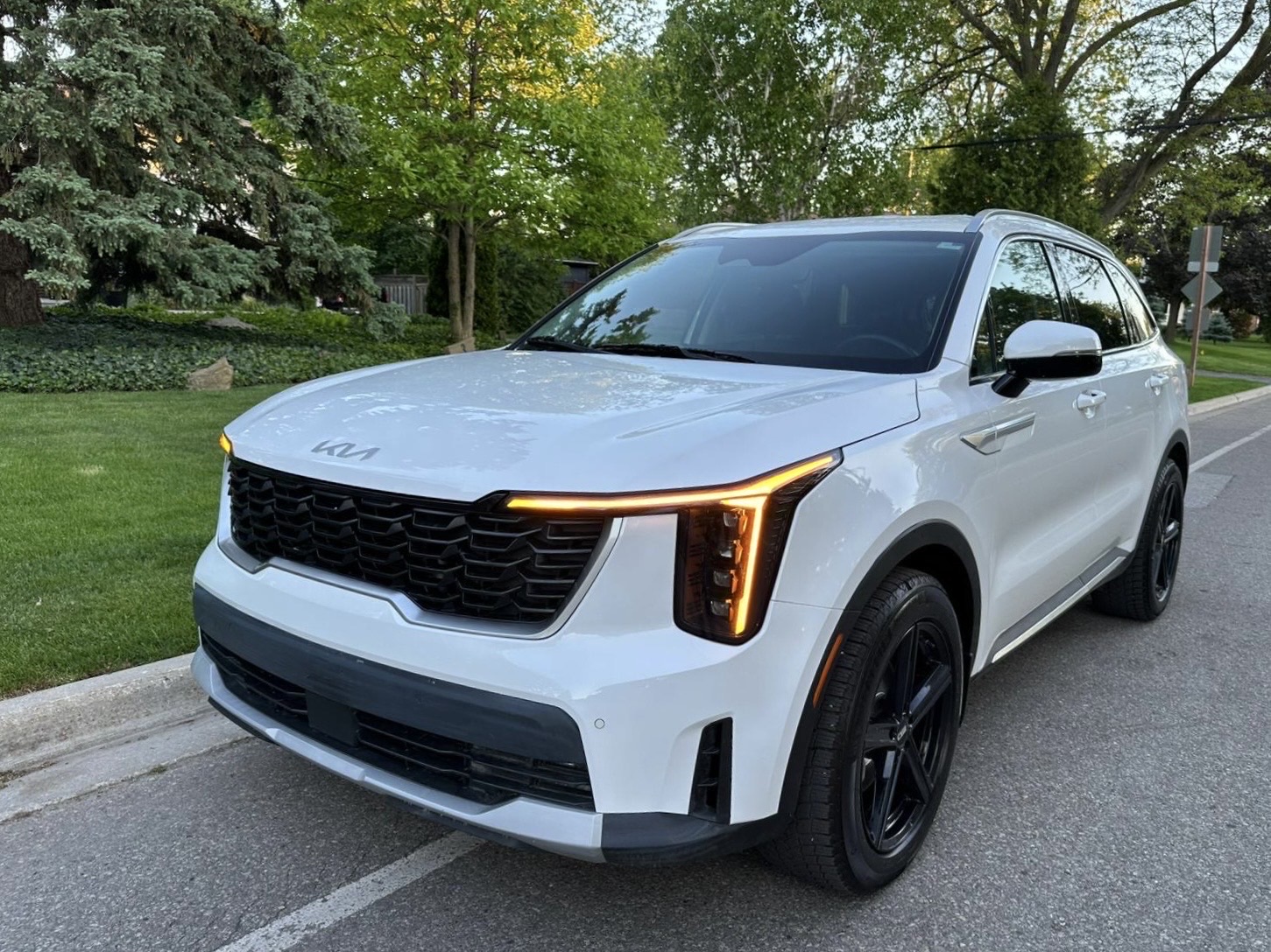 White 2025 Kia Sorento Hybrid EX AWD SUV / Crossover All-Wheel Drive Automatic