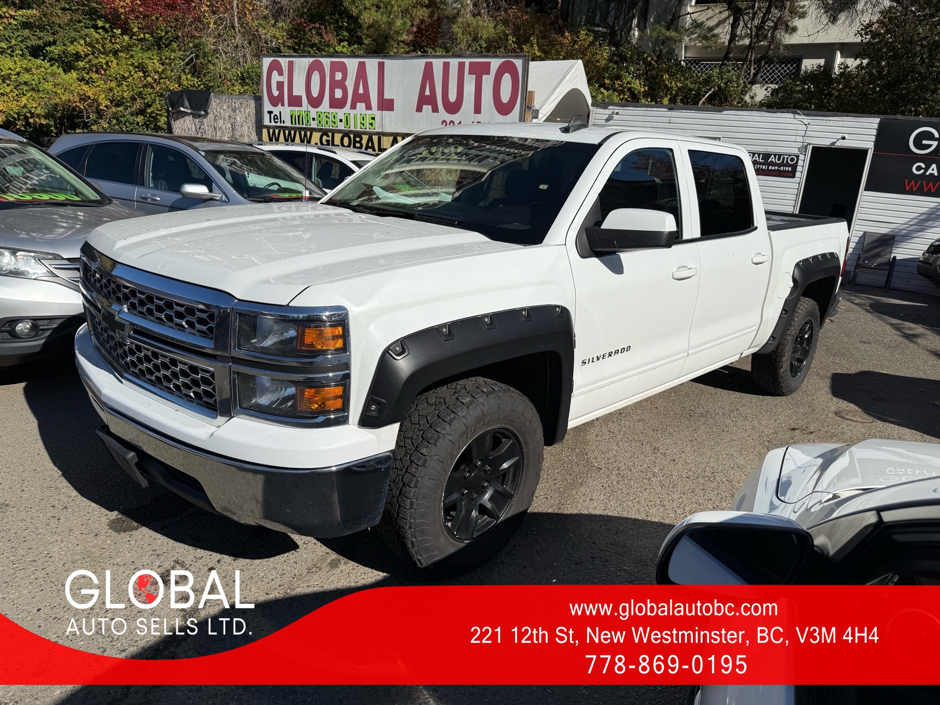 White 2015 Chevrolet Silverado 1500 Pickup Truck Four-Wheel Drive Automatic