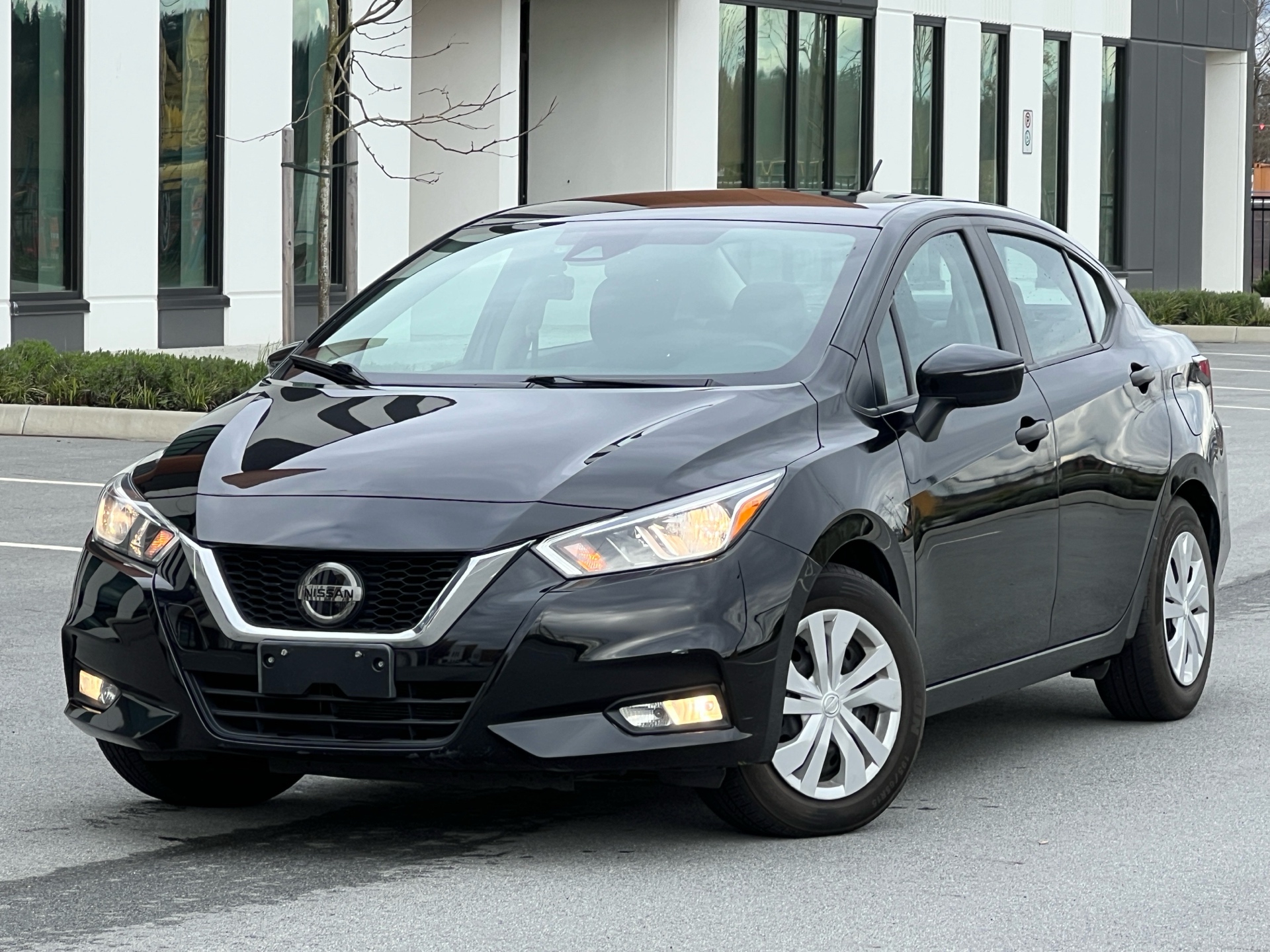 2021 Nissan Versa S FWD