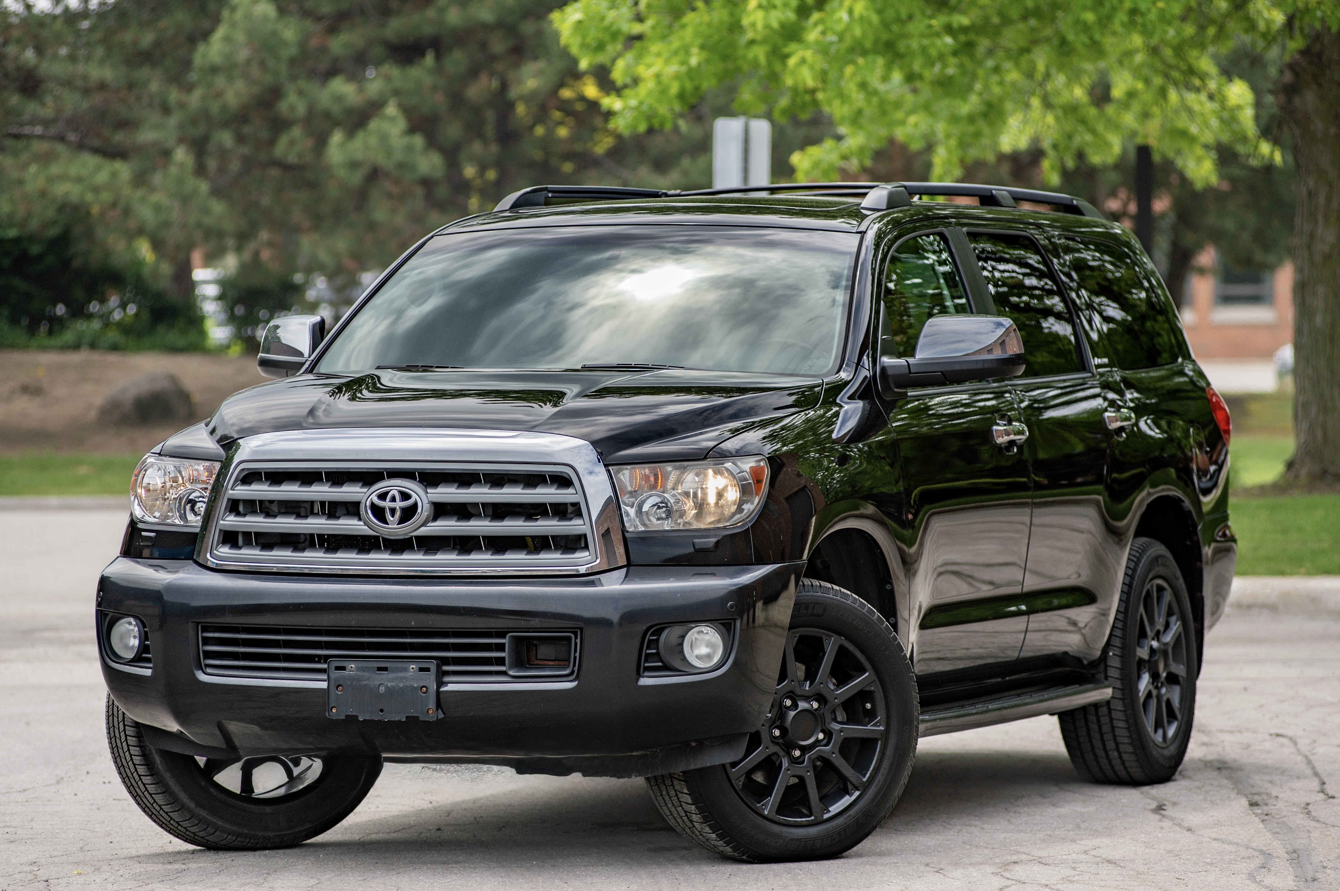Black 2012 Toyota Sequoia Platinum 4WD SUV / Crossover Four-Wheel Drive Automatic