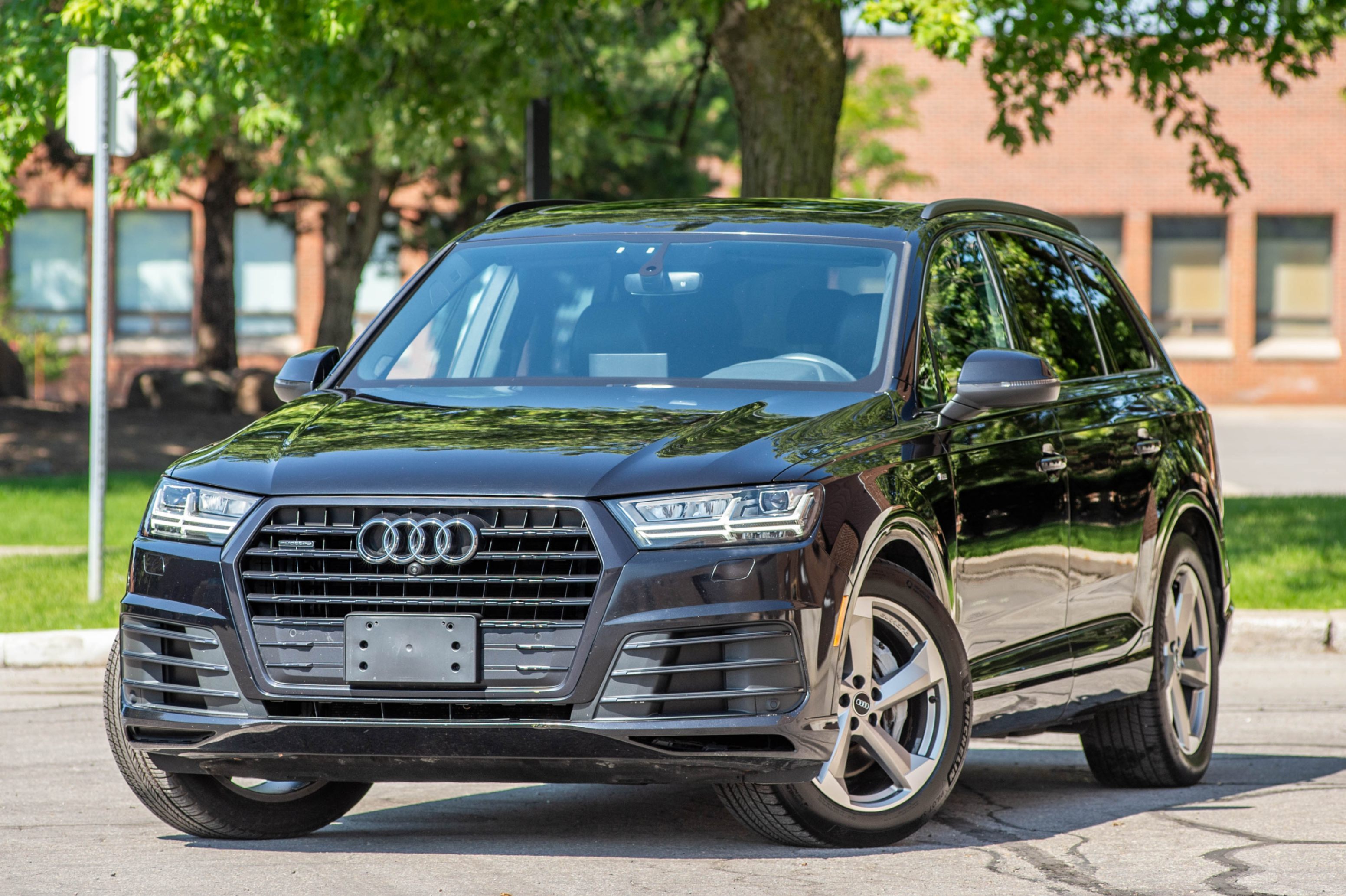 Black 2018 Audi Q7 SUV / Crossover Automatic