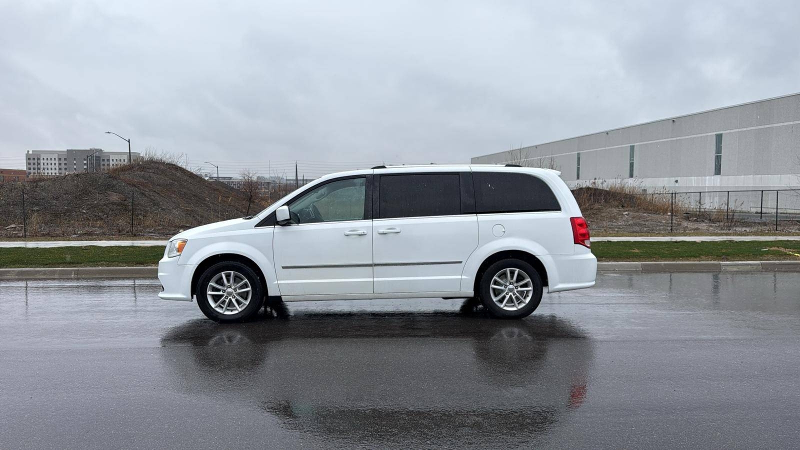 2017 Dodge Grand Caravan Crew Plus FWD