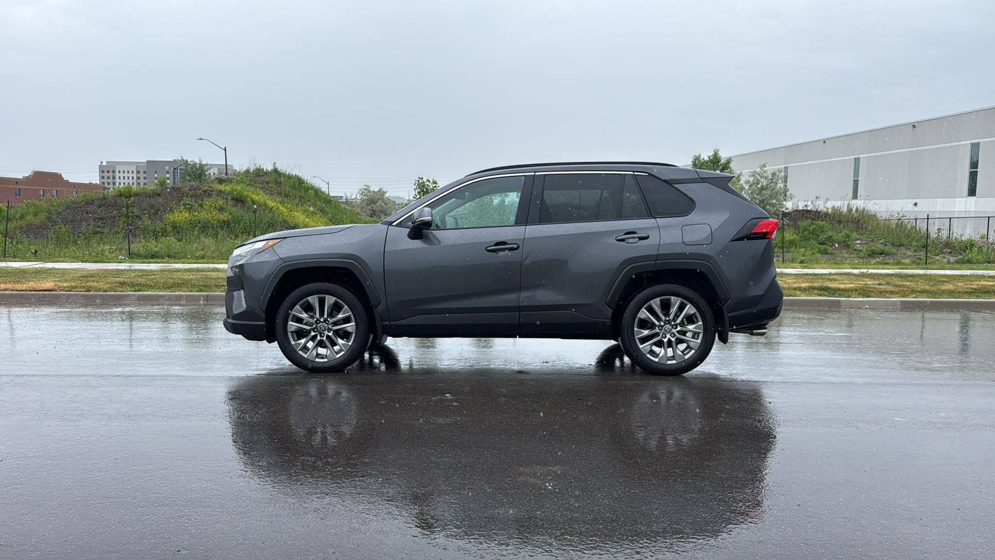 2024 Toyota RAV4 XLE Premium AWD