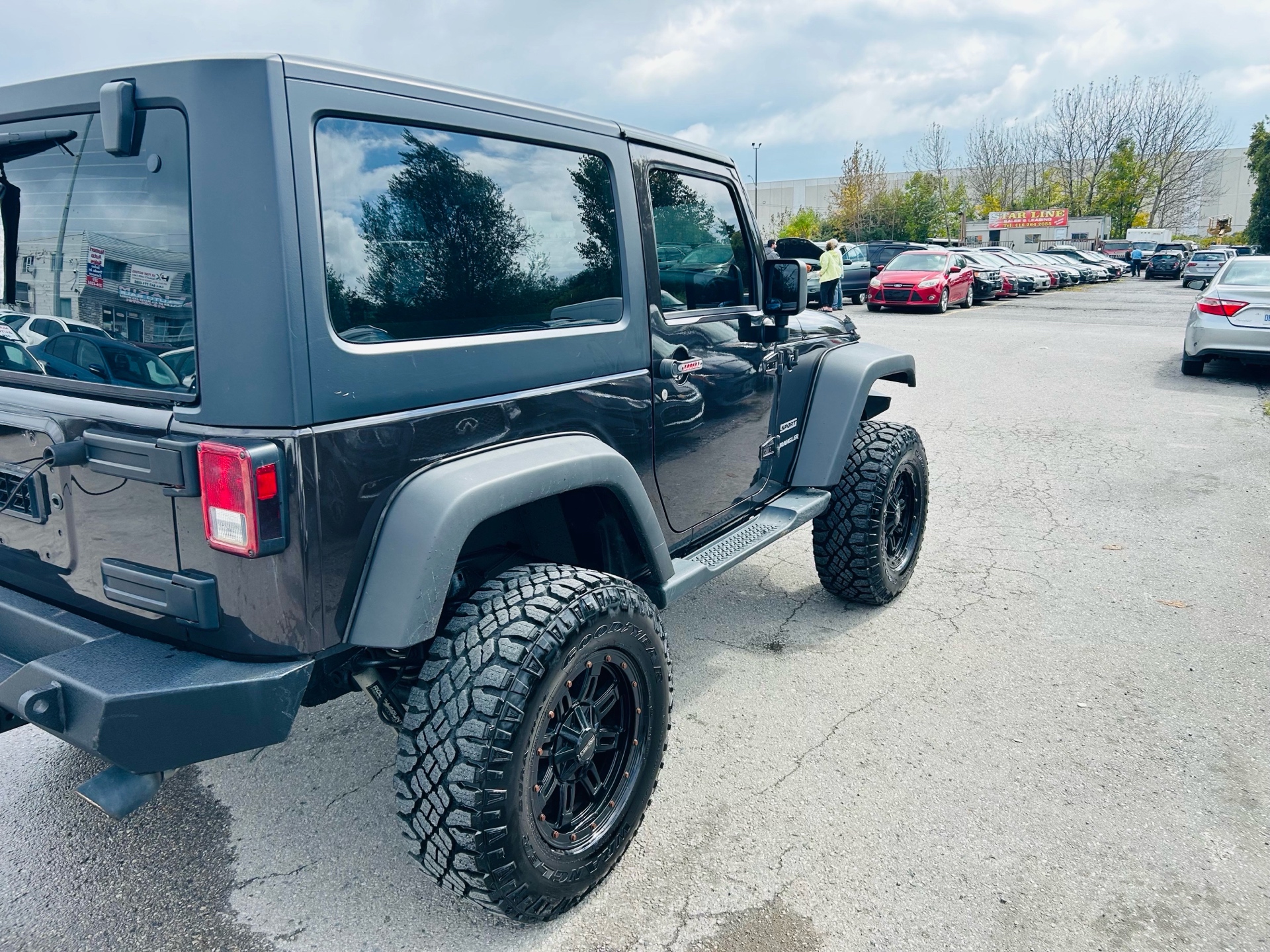 /hakimautosale/2013-Jeep-Wrangler-696890712205348.jpg