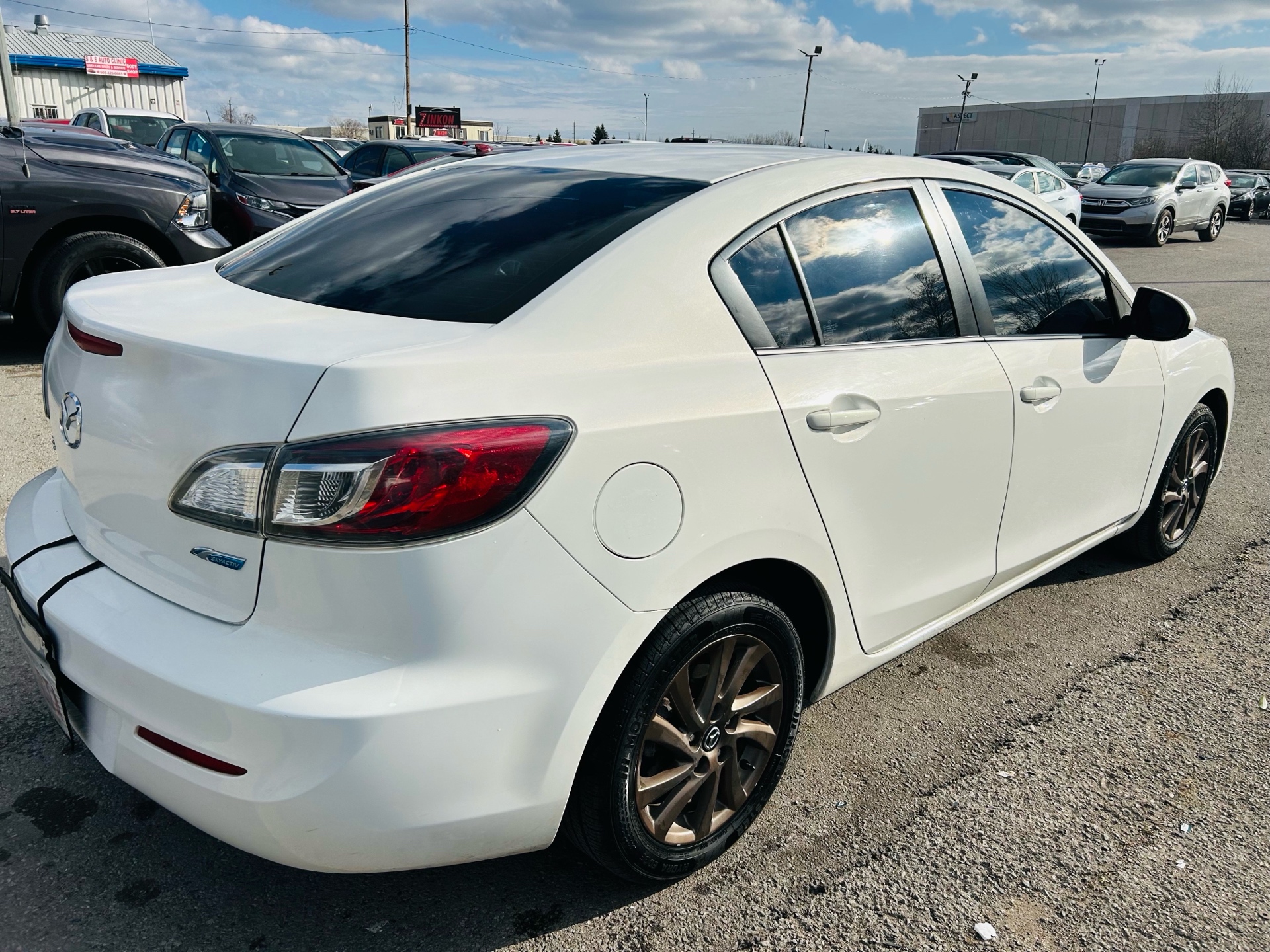 /hakimautosale/2013-Mazda-Mazda3-4838710801773163.jpg