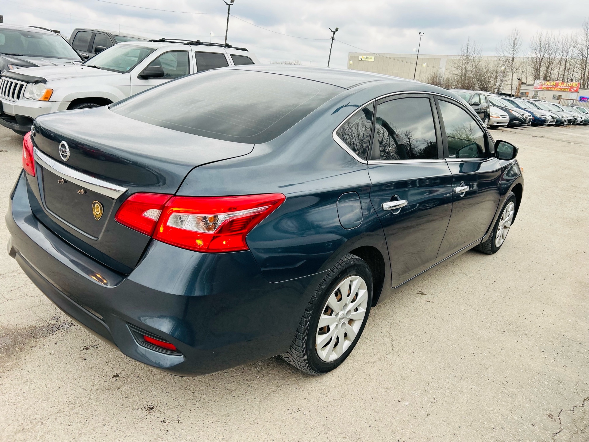 /hakimautosale/2017-Nissan-Sentra-5701822152335323.jpg