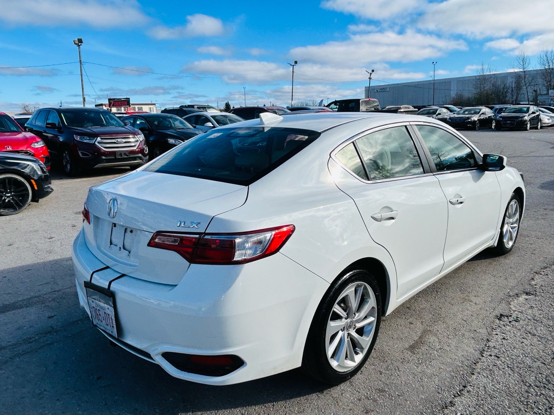 /hakimautosale/2018-Acura-ILX-58656698310978.jpg