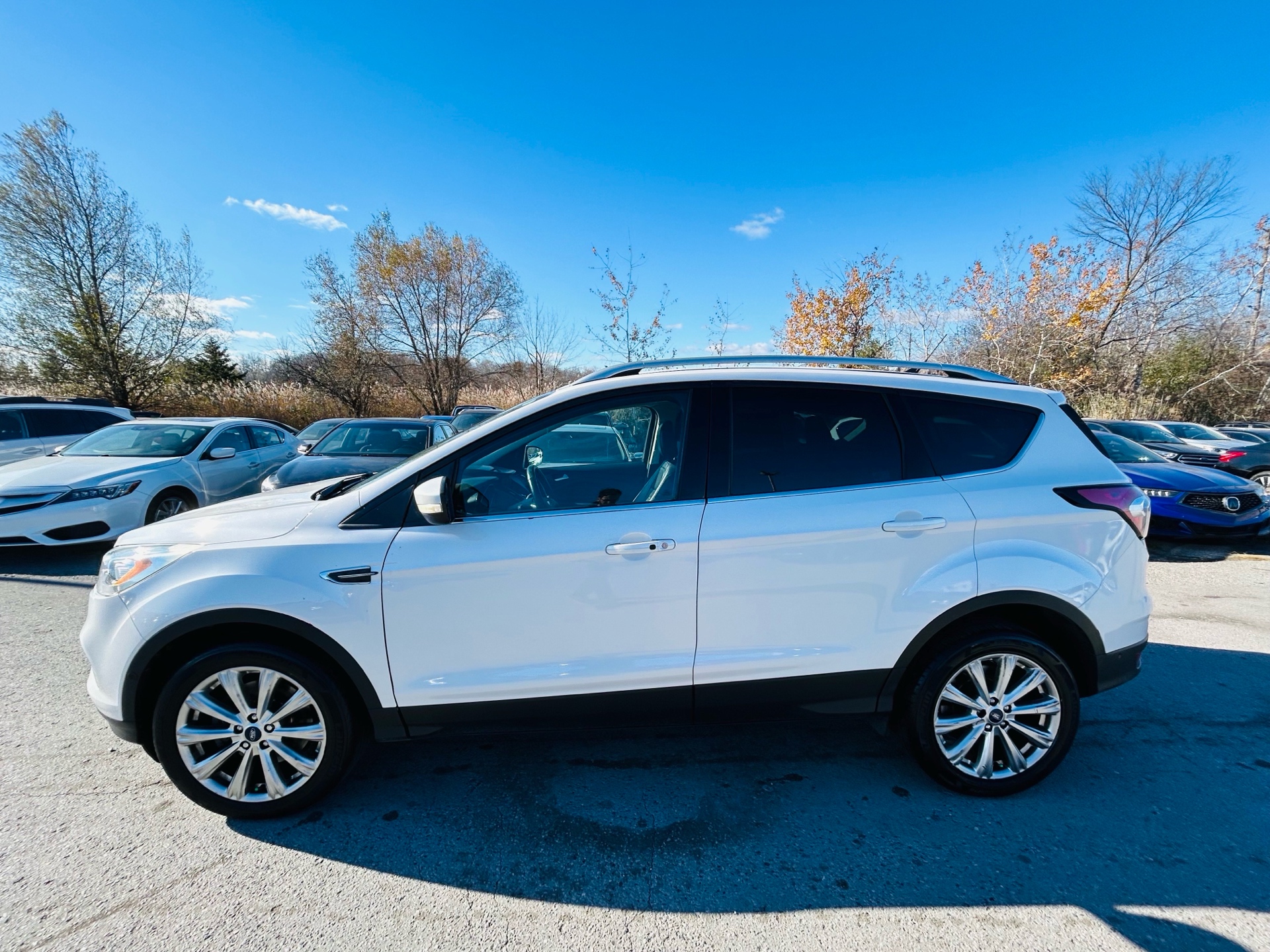 /hakimautosale/2018-Ford-Escape-1544592097454769.jpg