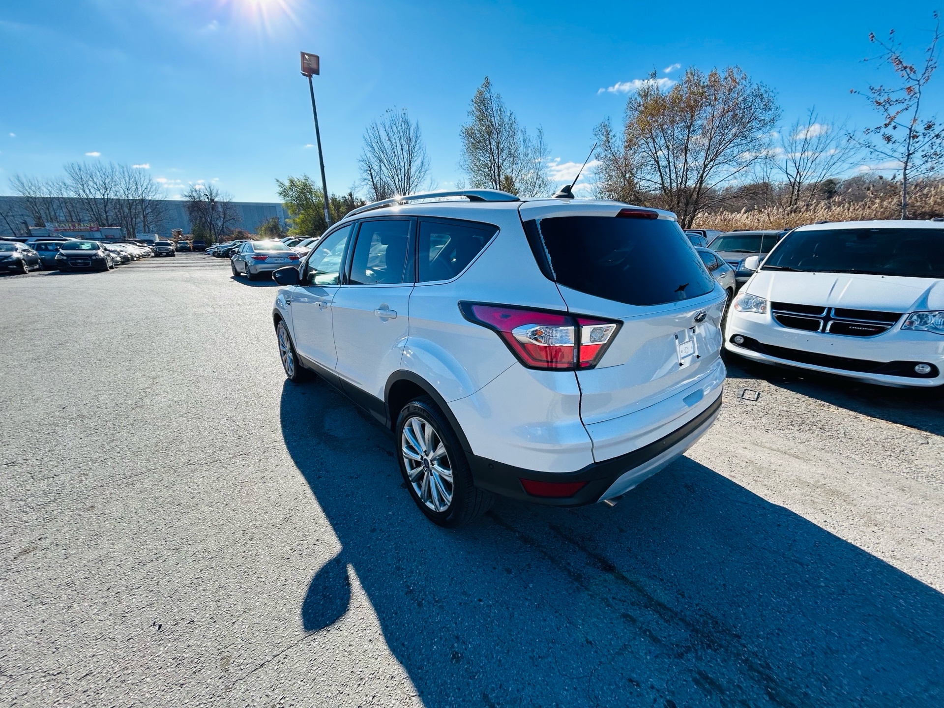 /hakimautosale/2018-Ford-Escape-3935538354010888.jpg