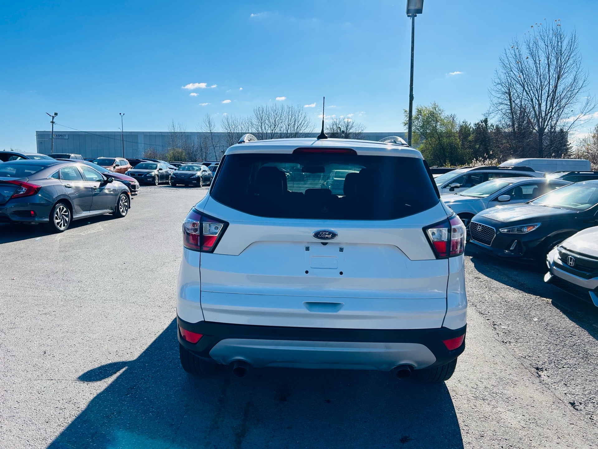 /hakimautosale/2018-Ford-Escape-4853735431587385.jpg
