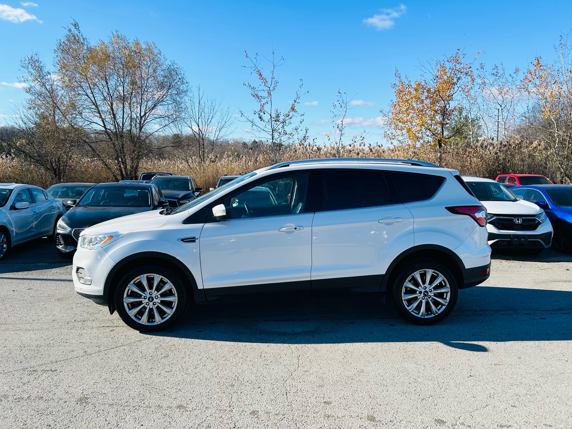 /hakimautosale/2018-Ford-Escape-49643060869082056.jpg