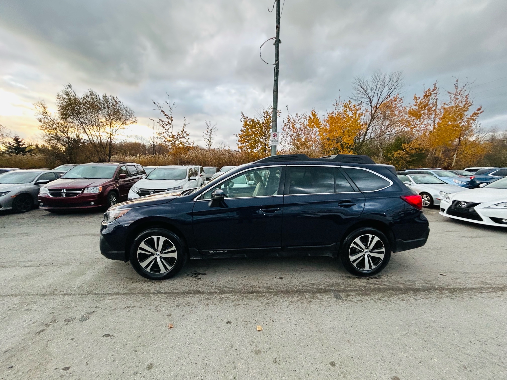 /hakimautosale/2018-Subaru-Outback-8605476088971222.jpg