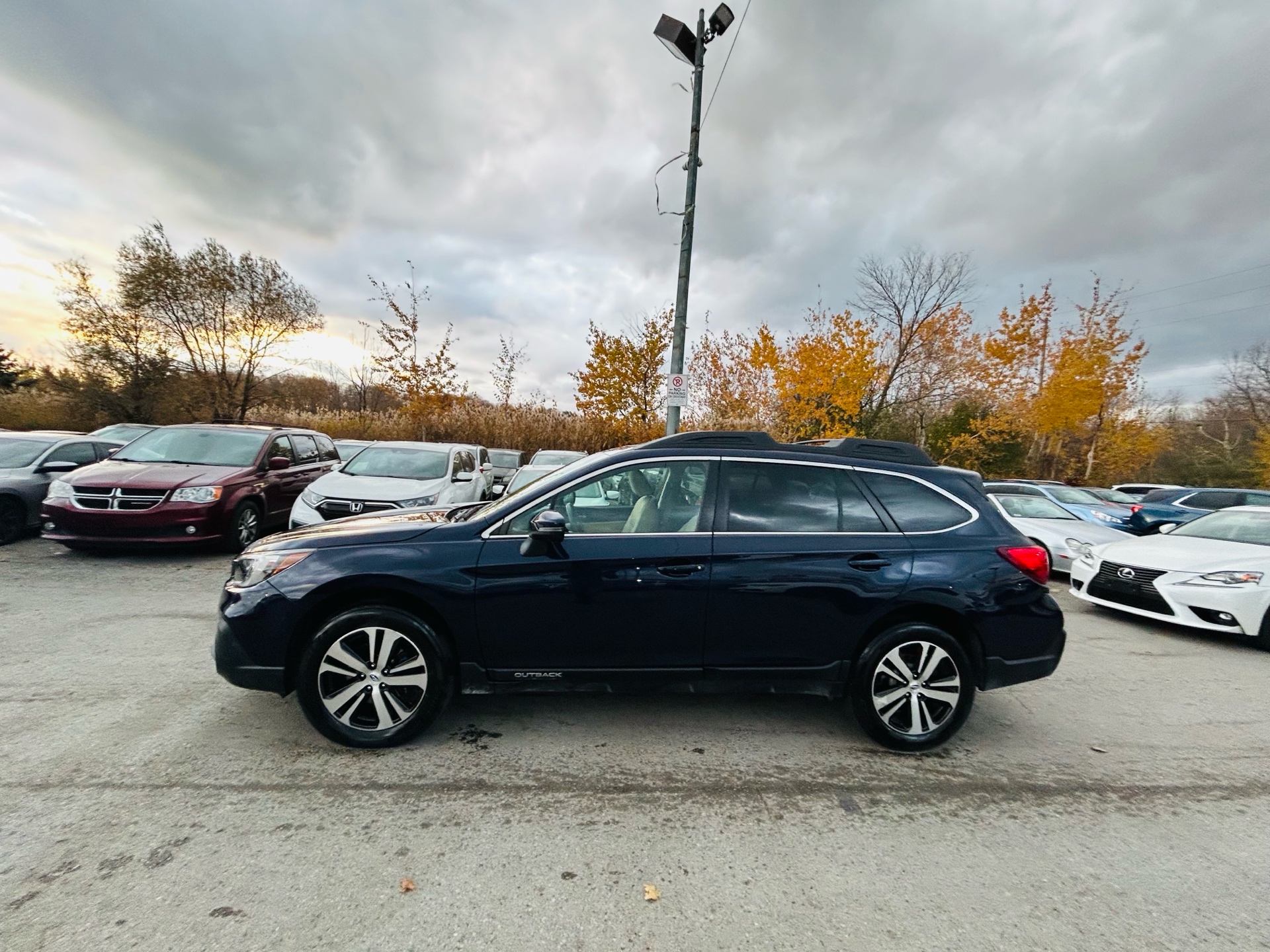 /hakimautosale/2018-Subaru-Outback-9415572490013604.jpg