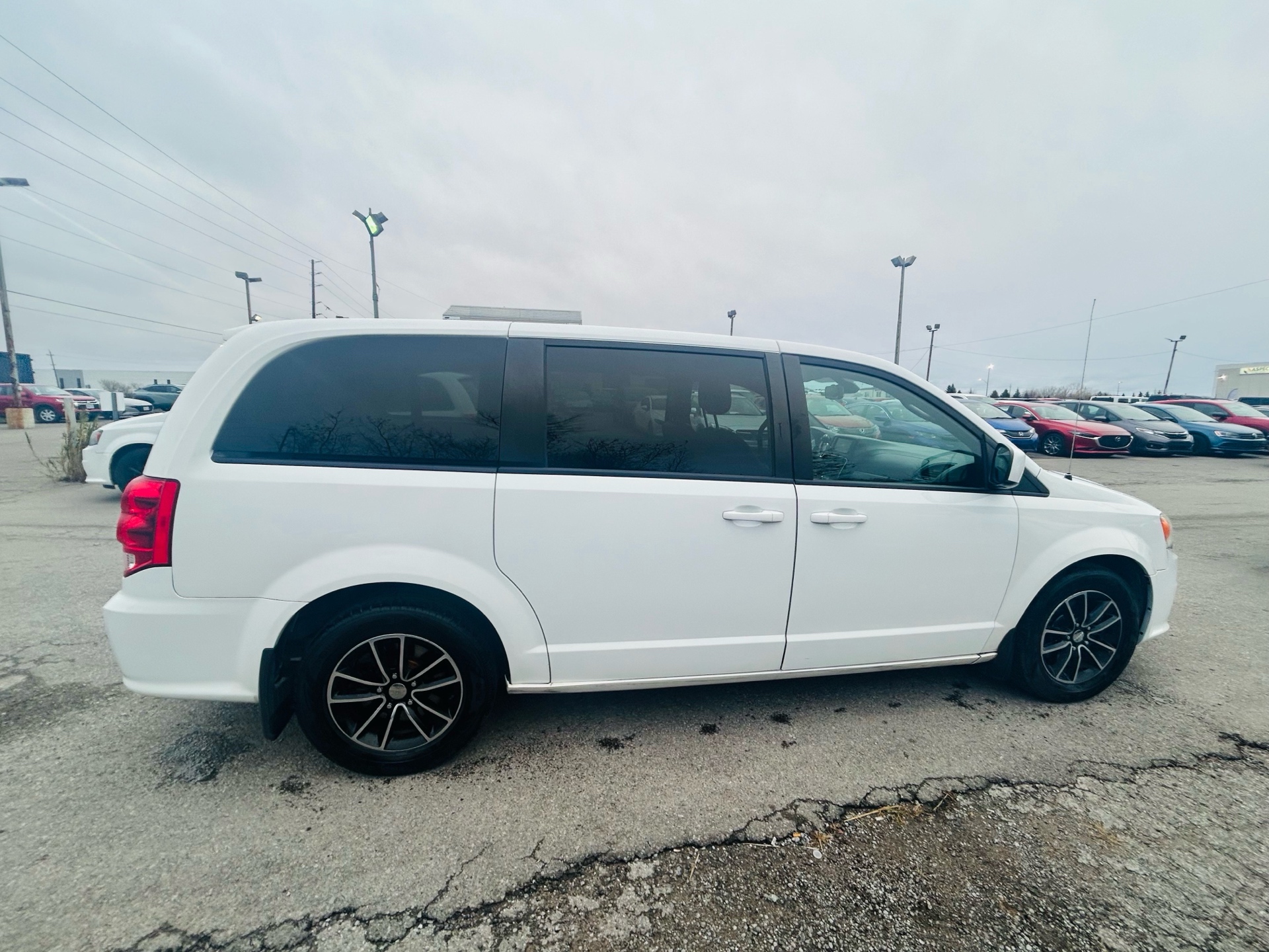 /hakimautosale/2019-Dodge-GrandCaravan-022429597296664605.jpg