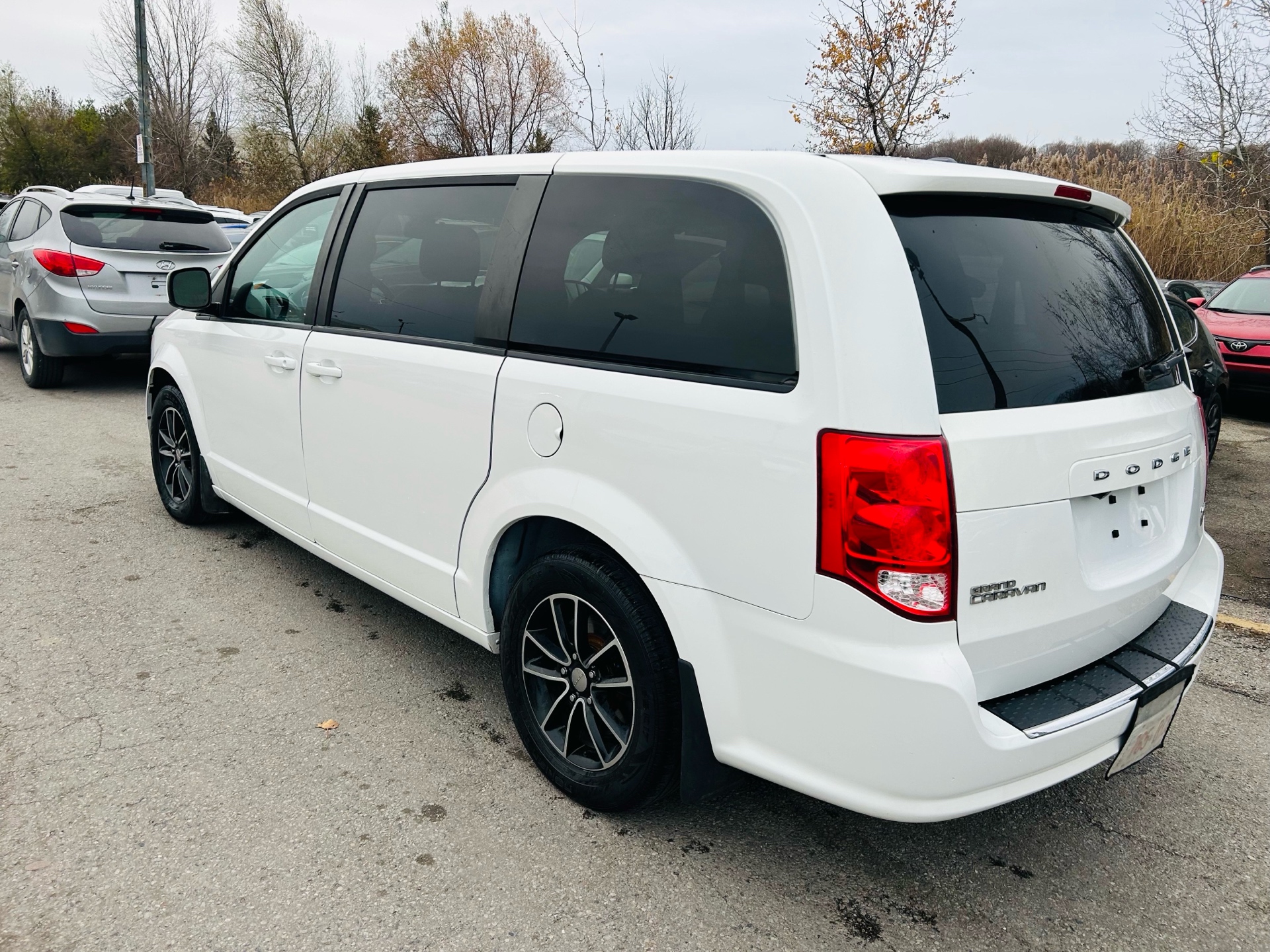 /hakimautosale/2019-Dodge-GrandCaravan-05114882016322575.jpg