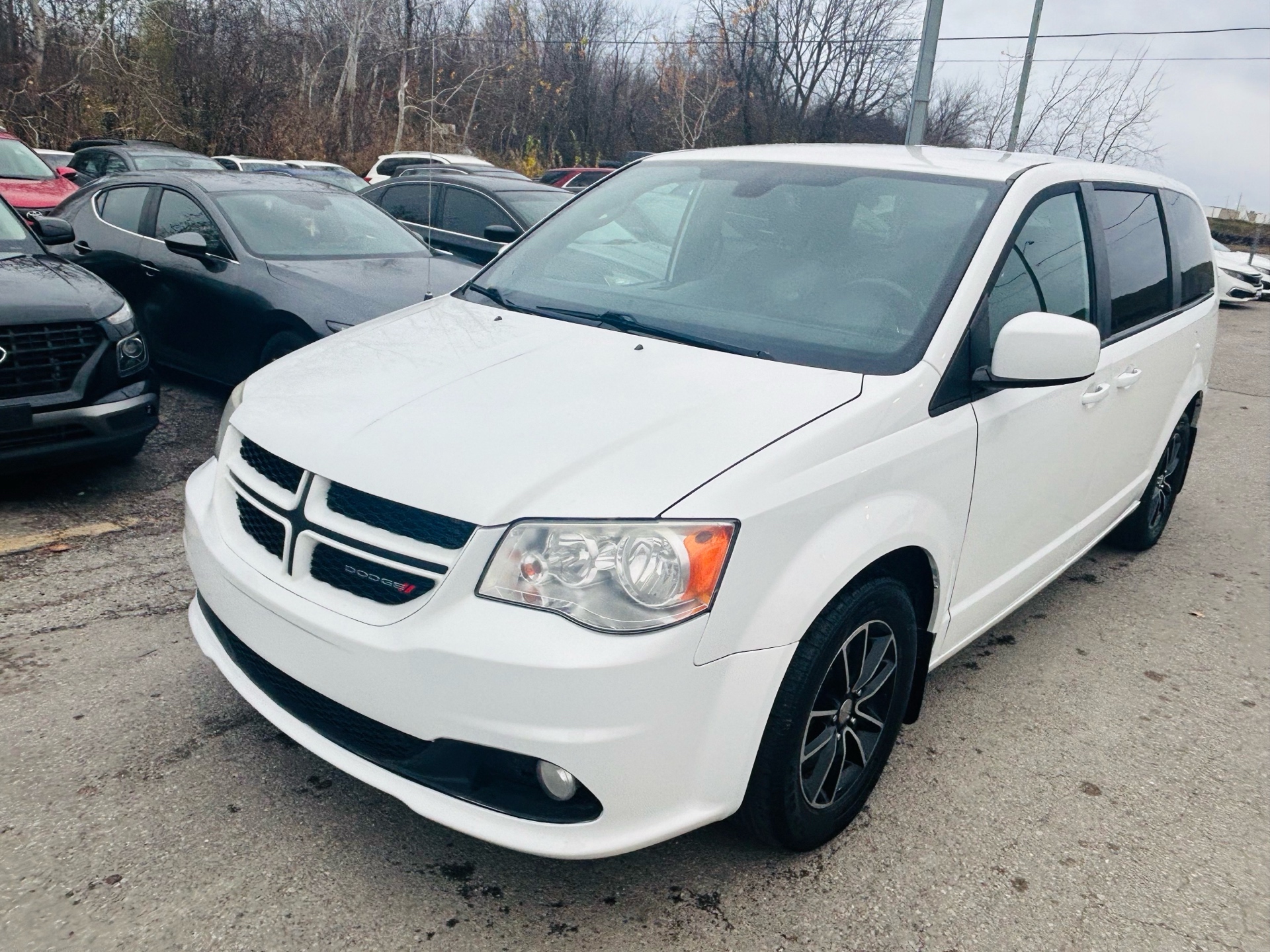 /hakimautosale/2019-Dodge-GrandCaravan-47444957839238655.jpg